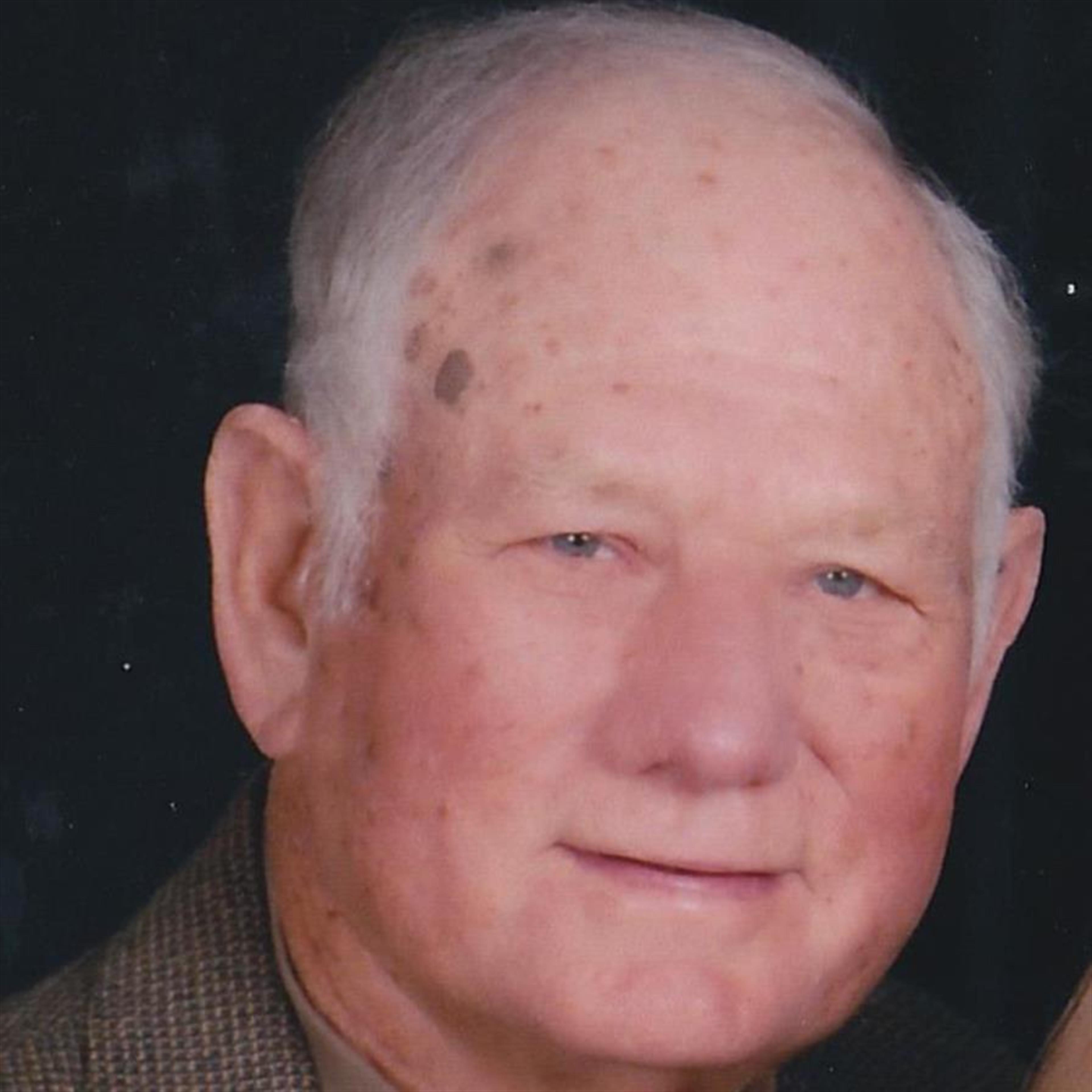 Lewis "Bud" Felix Kluttz