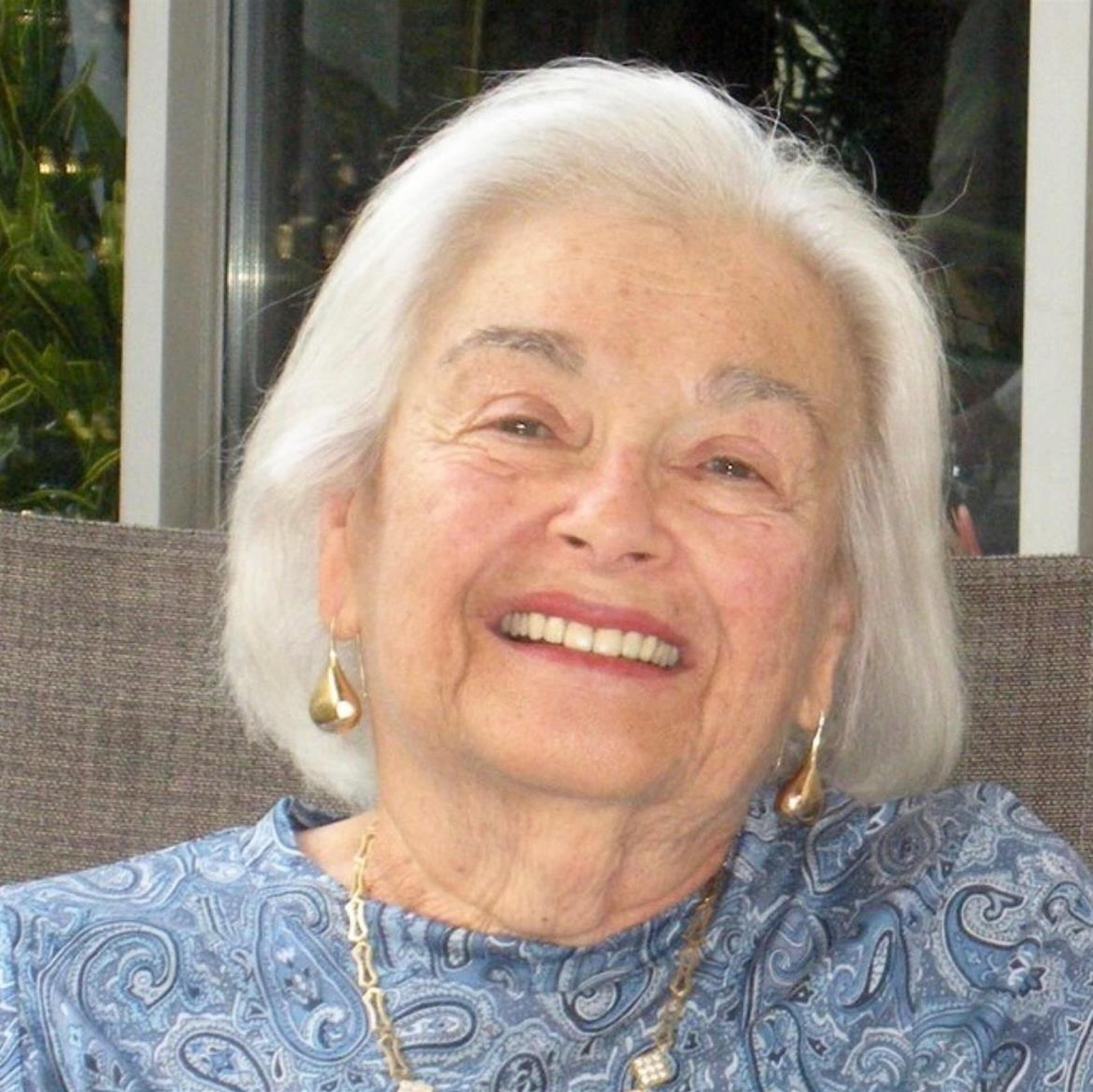 Hoffinger, Cecile Lorraine