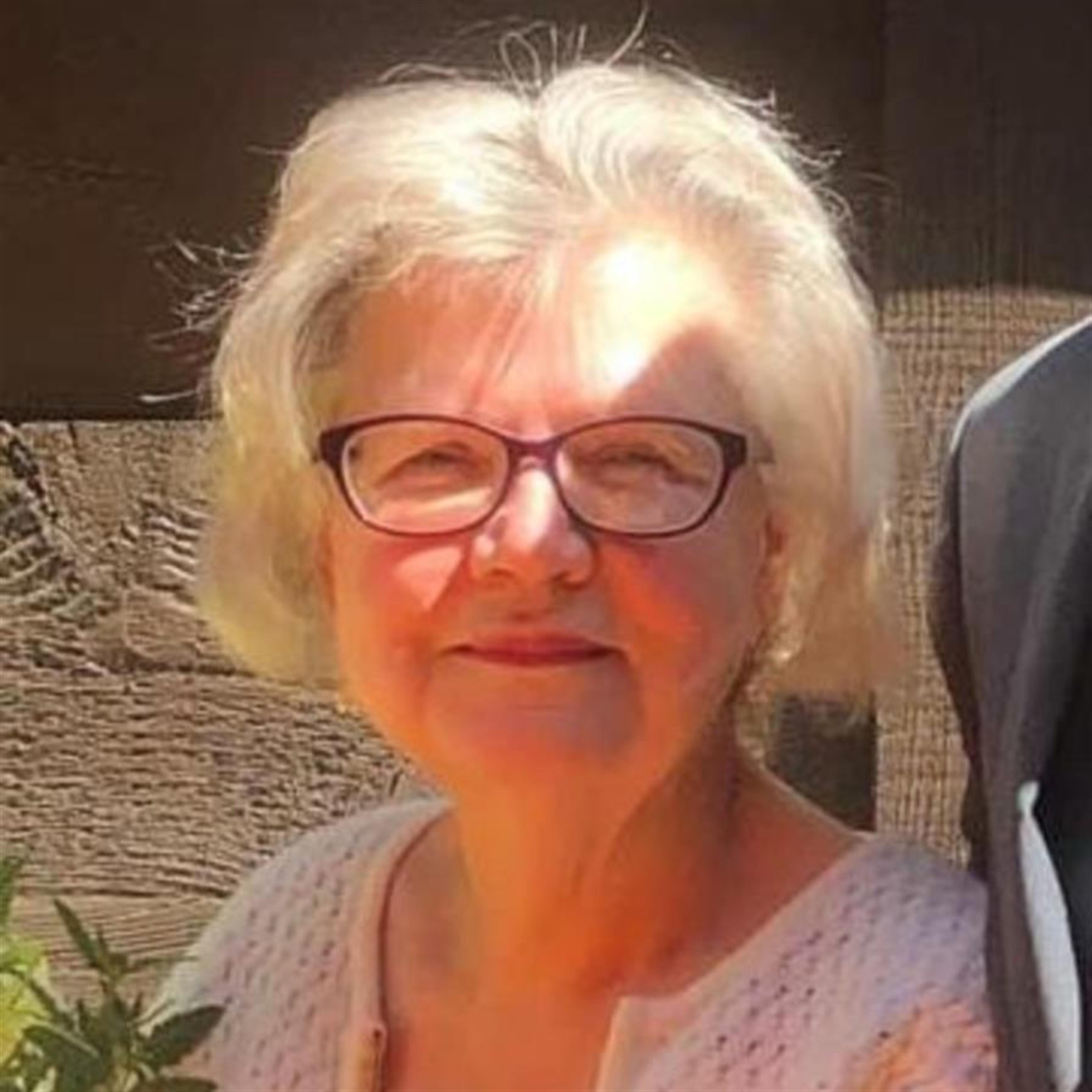 Eileen Martha Wood Burr