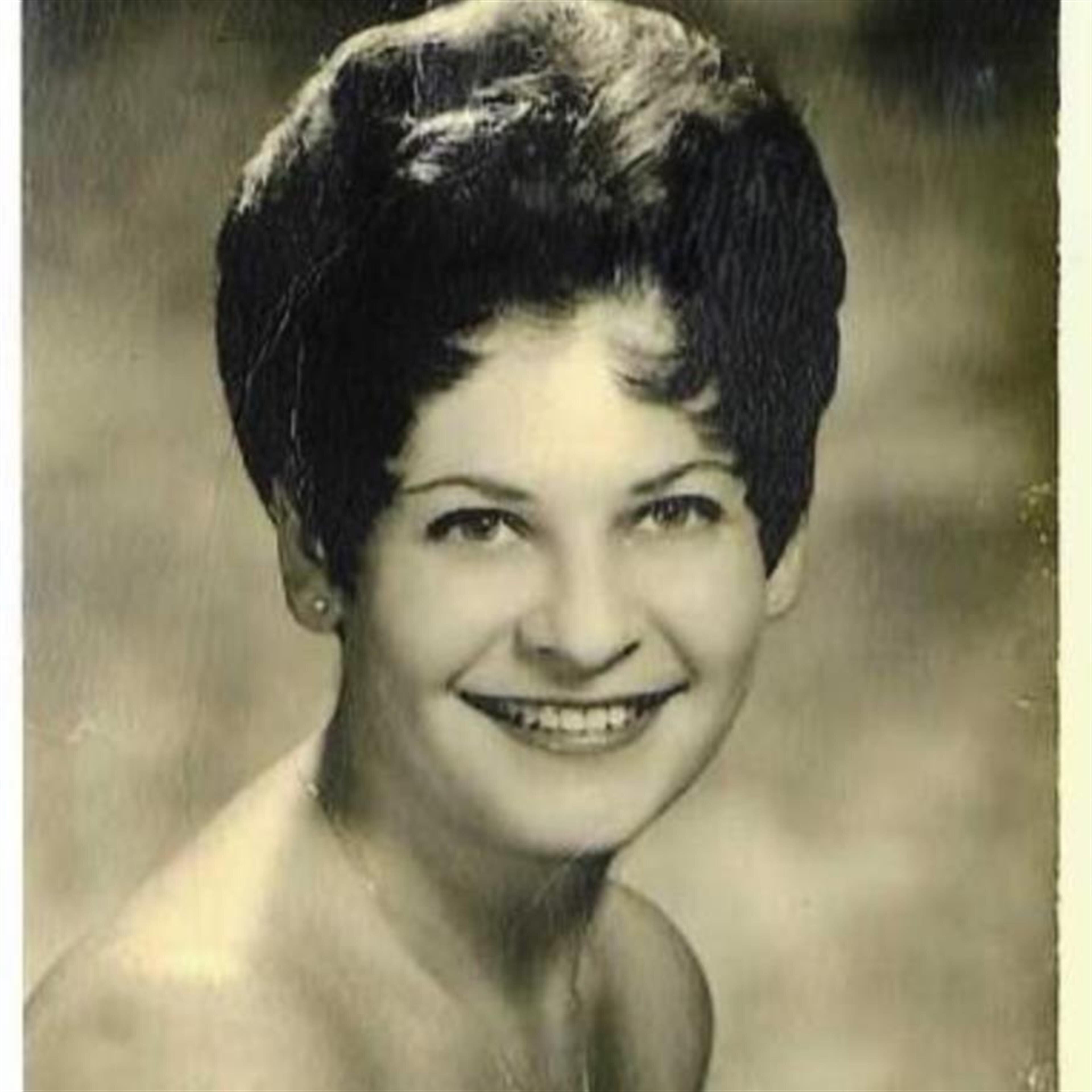 Gloria Starks