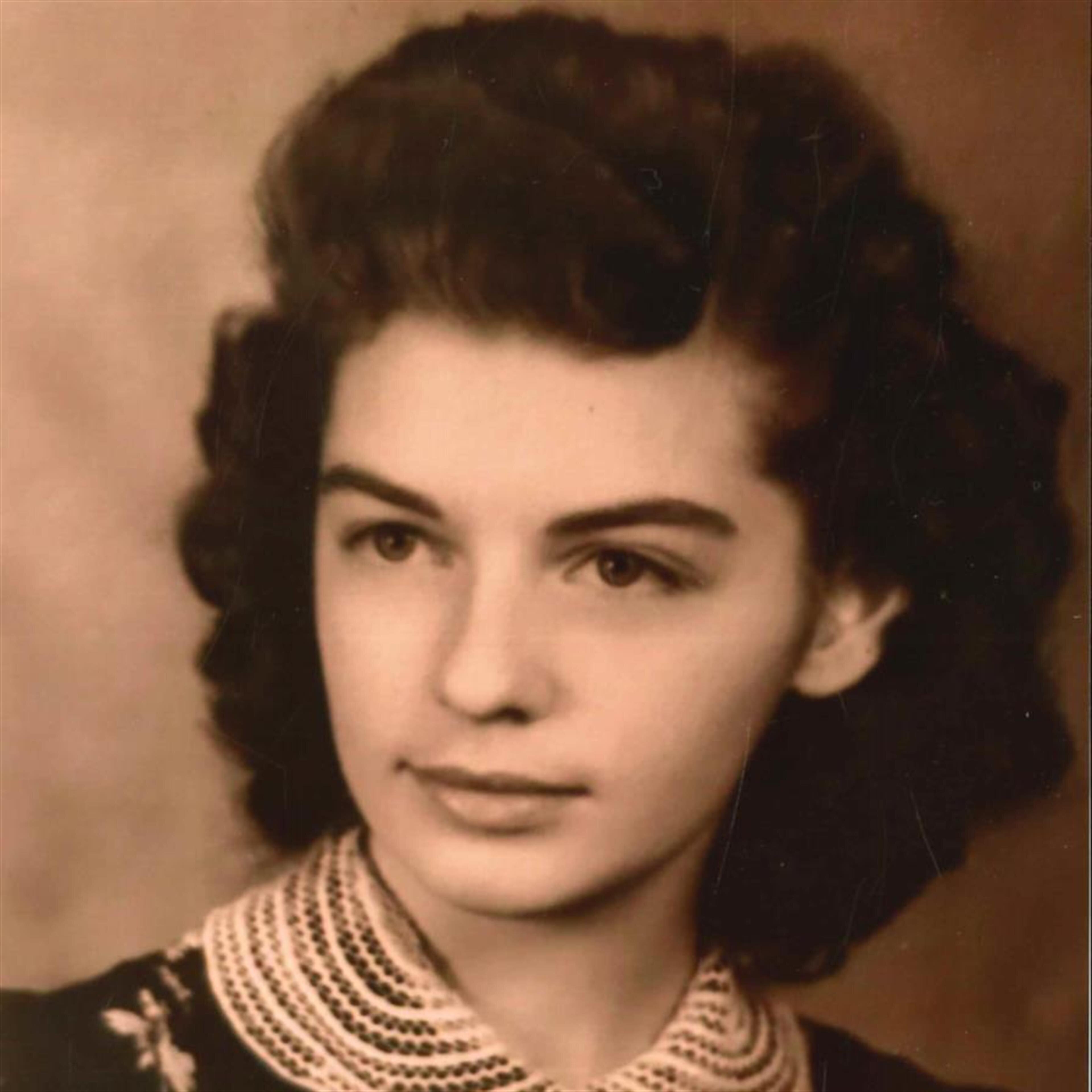 Ellegria "Sue" Walker