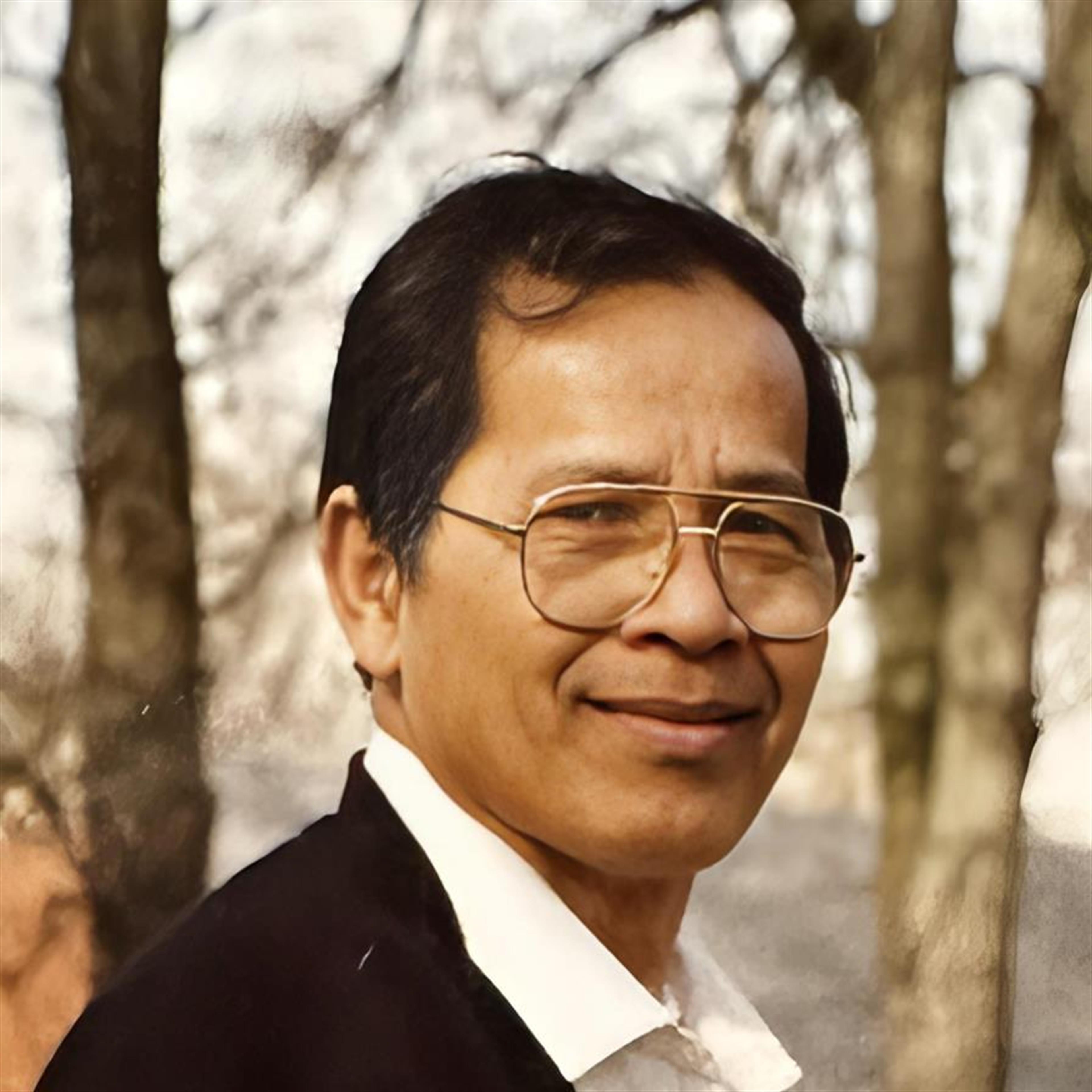 William P. Houth's obituary picture