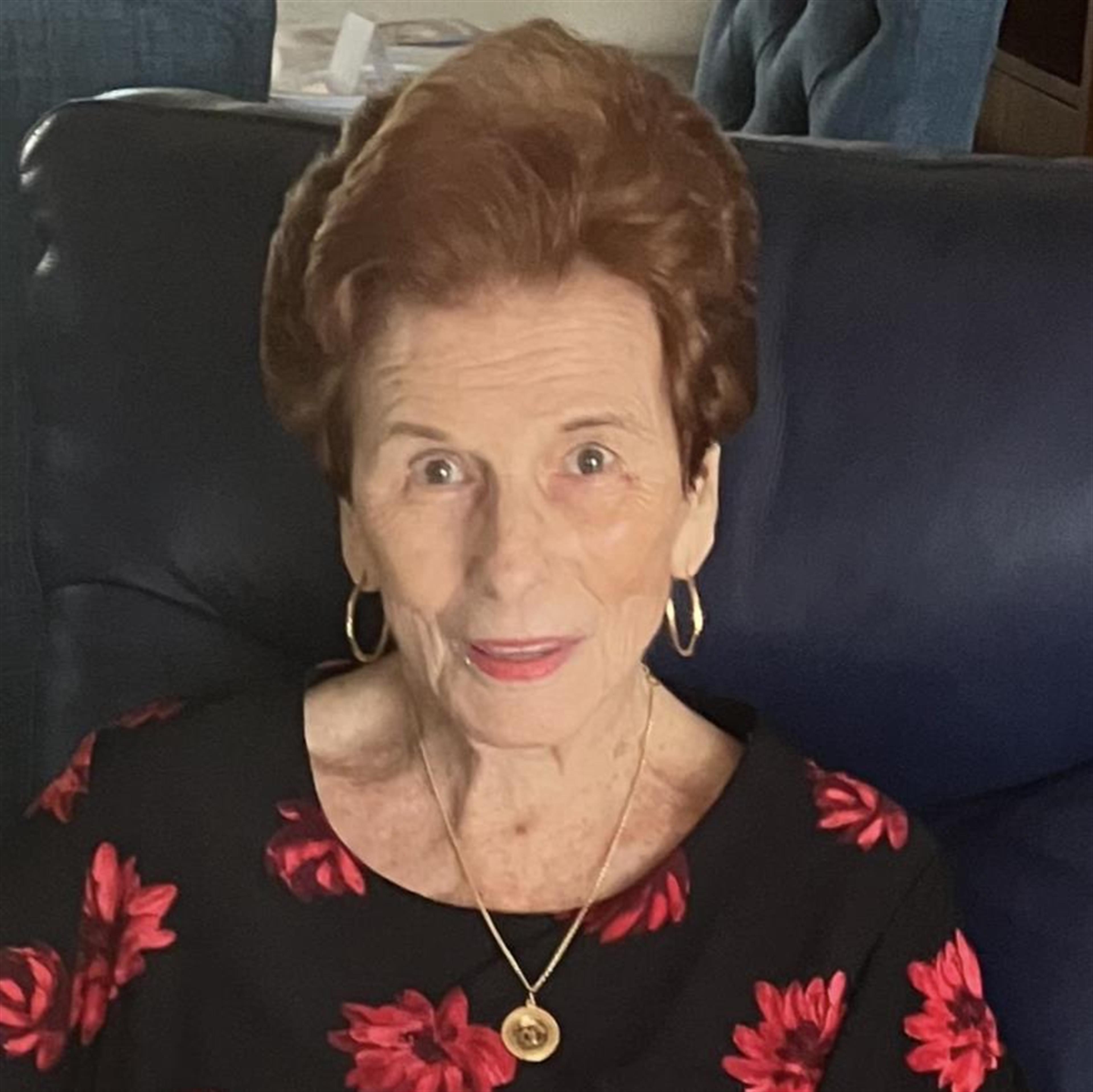 Jean Genuth's obituary picture