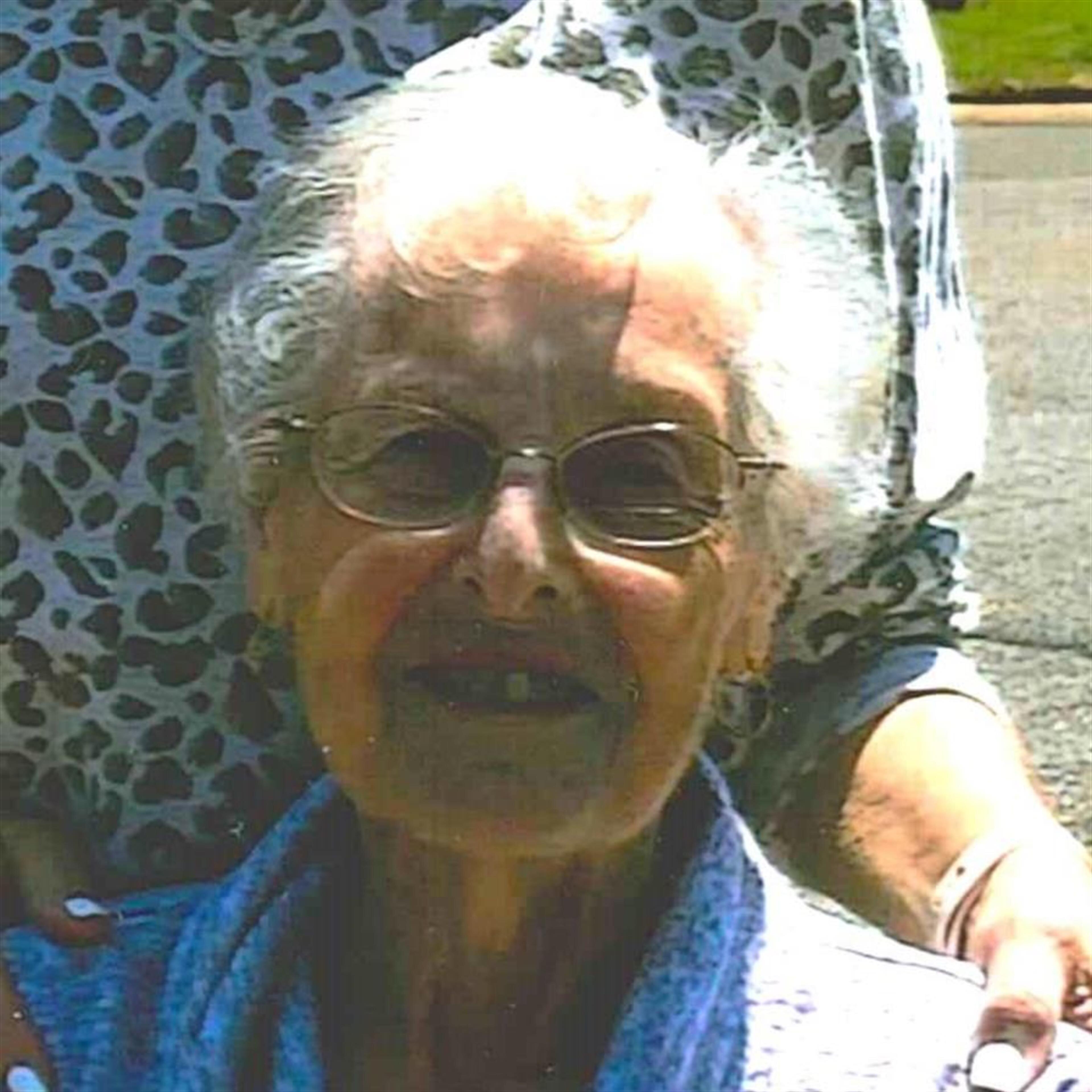 Mary Lou Schlesinger