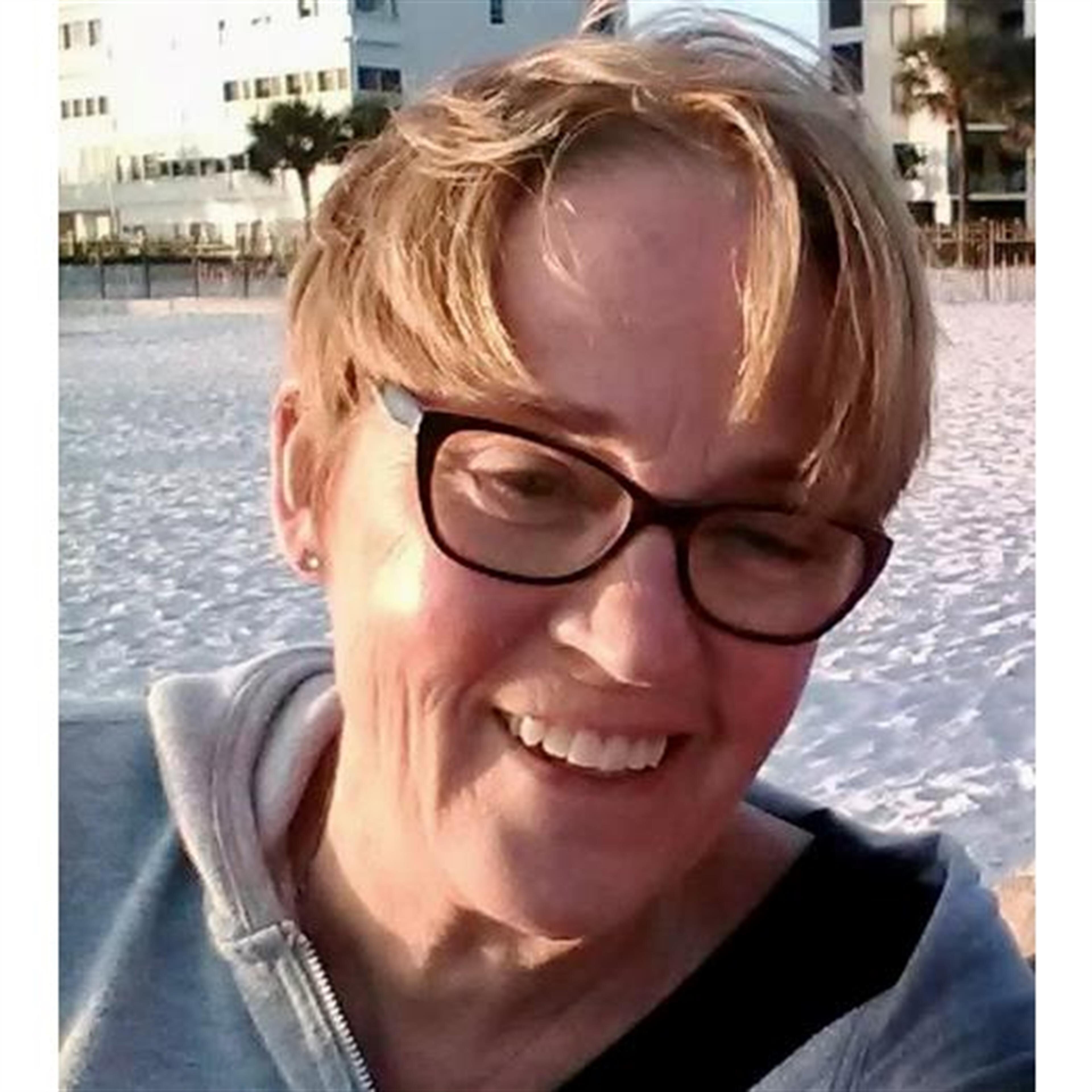 Dr. Caroline Titus Eastment MD
