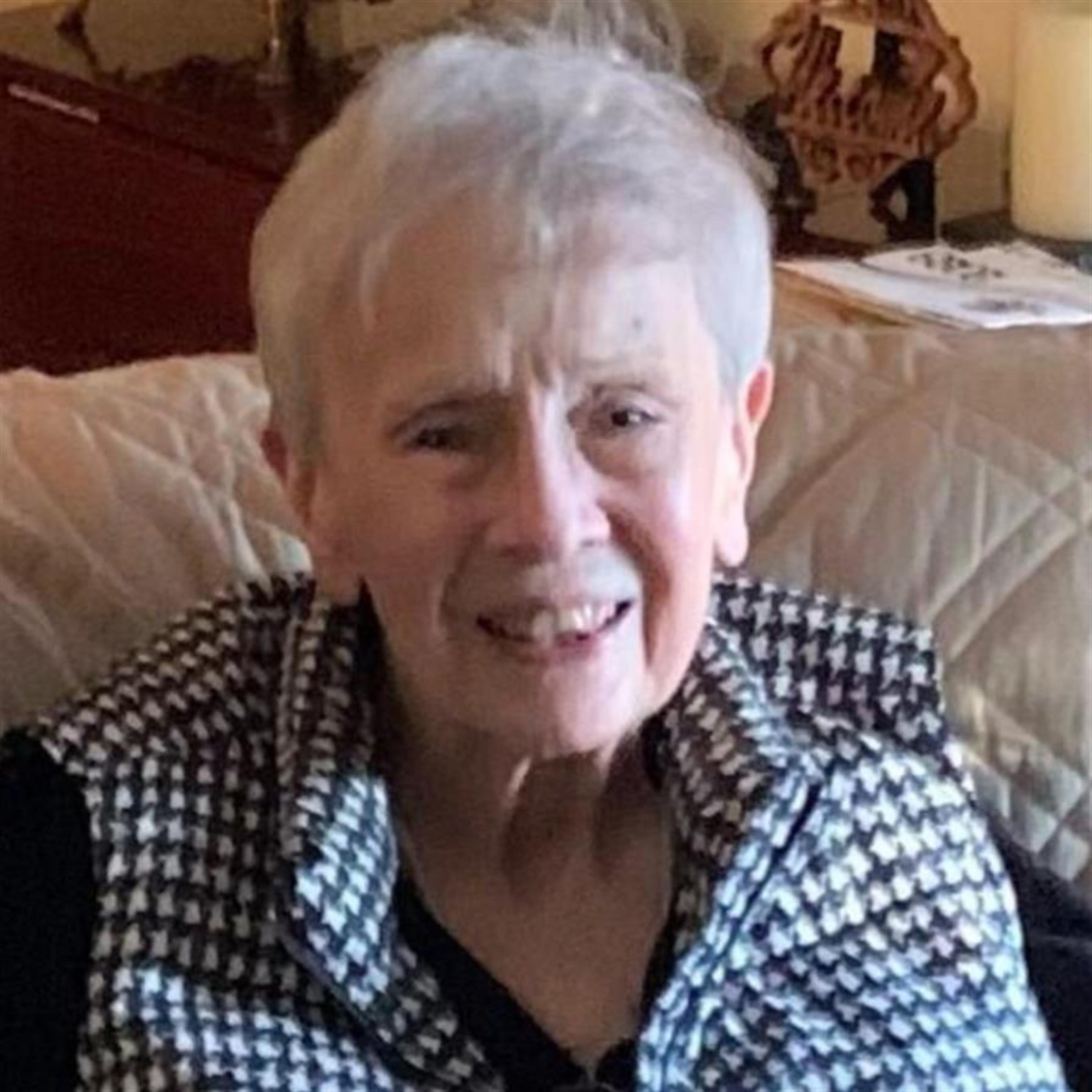 Mary   Ellen   (Mimi) Hathaway