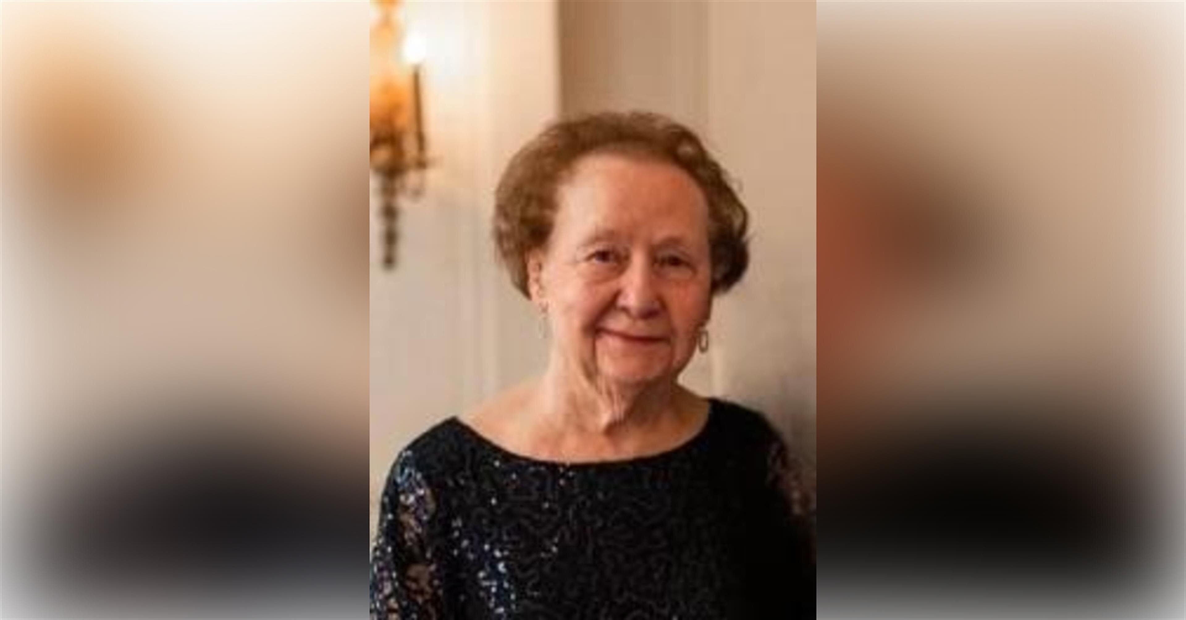 Leona W.  Palma