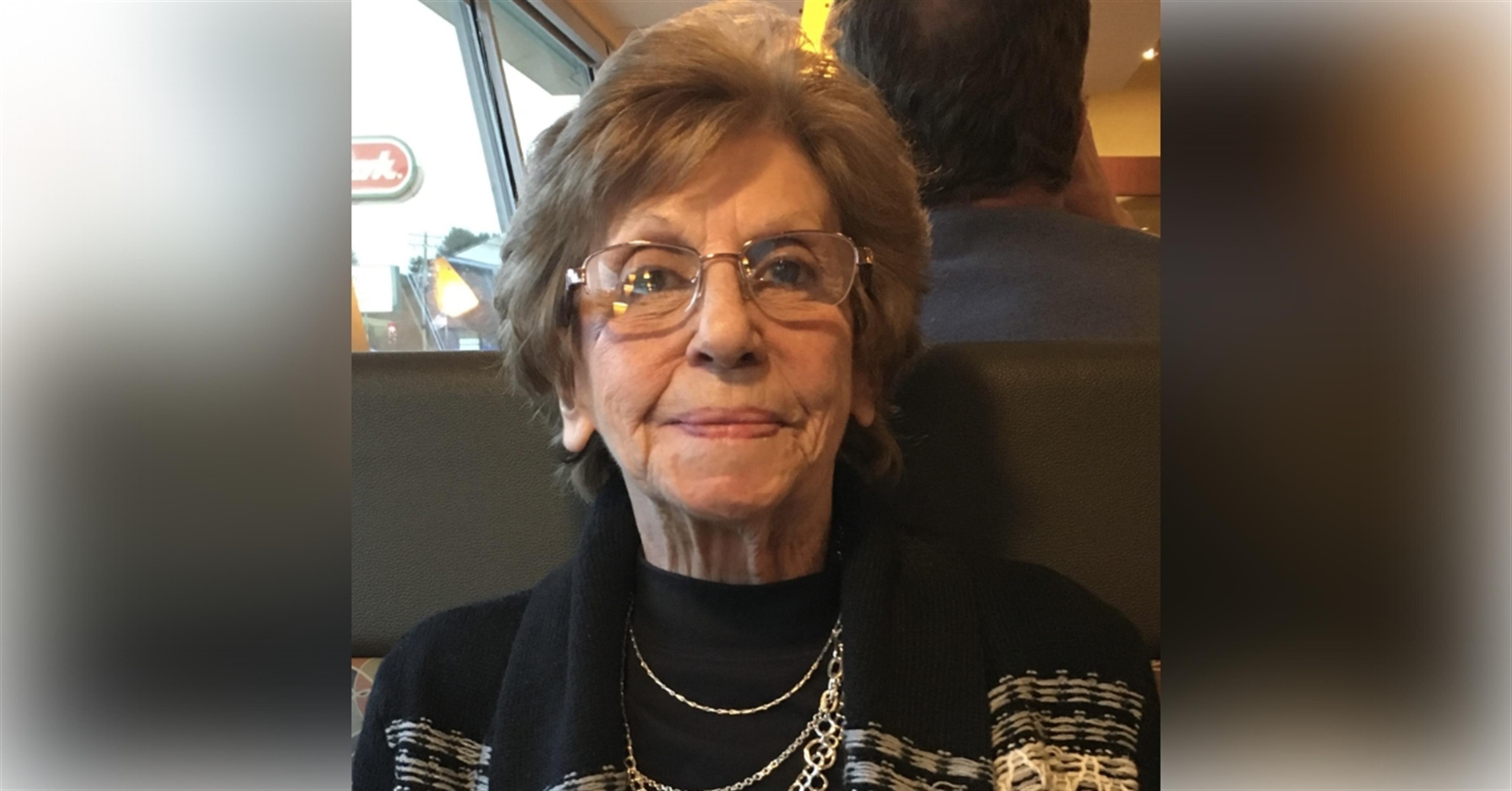 Anna M Thomas