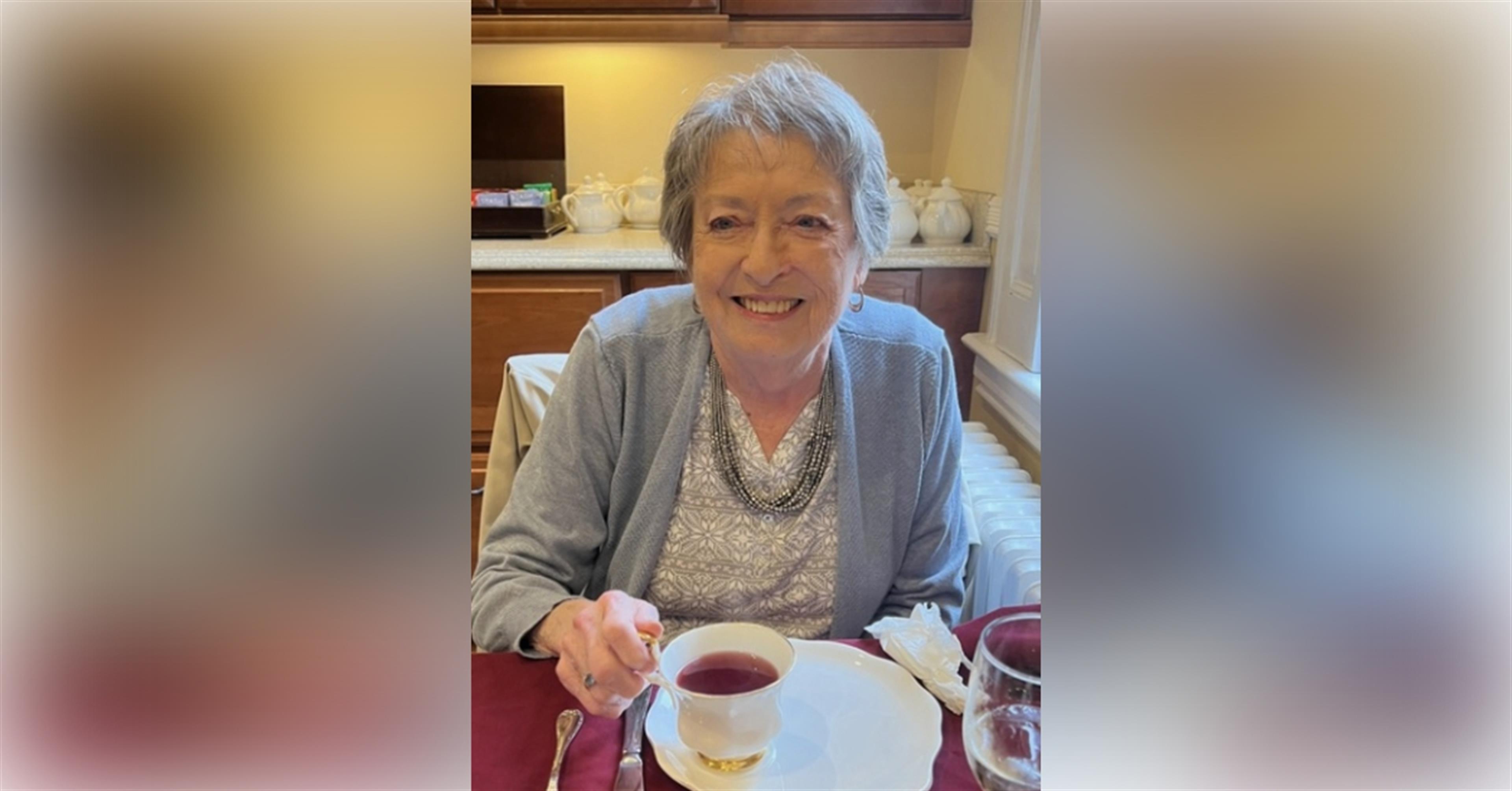 Linda L. Lohr