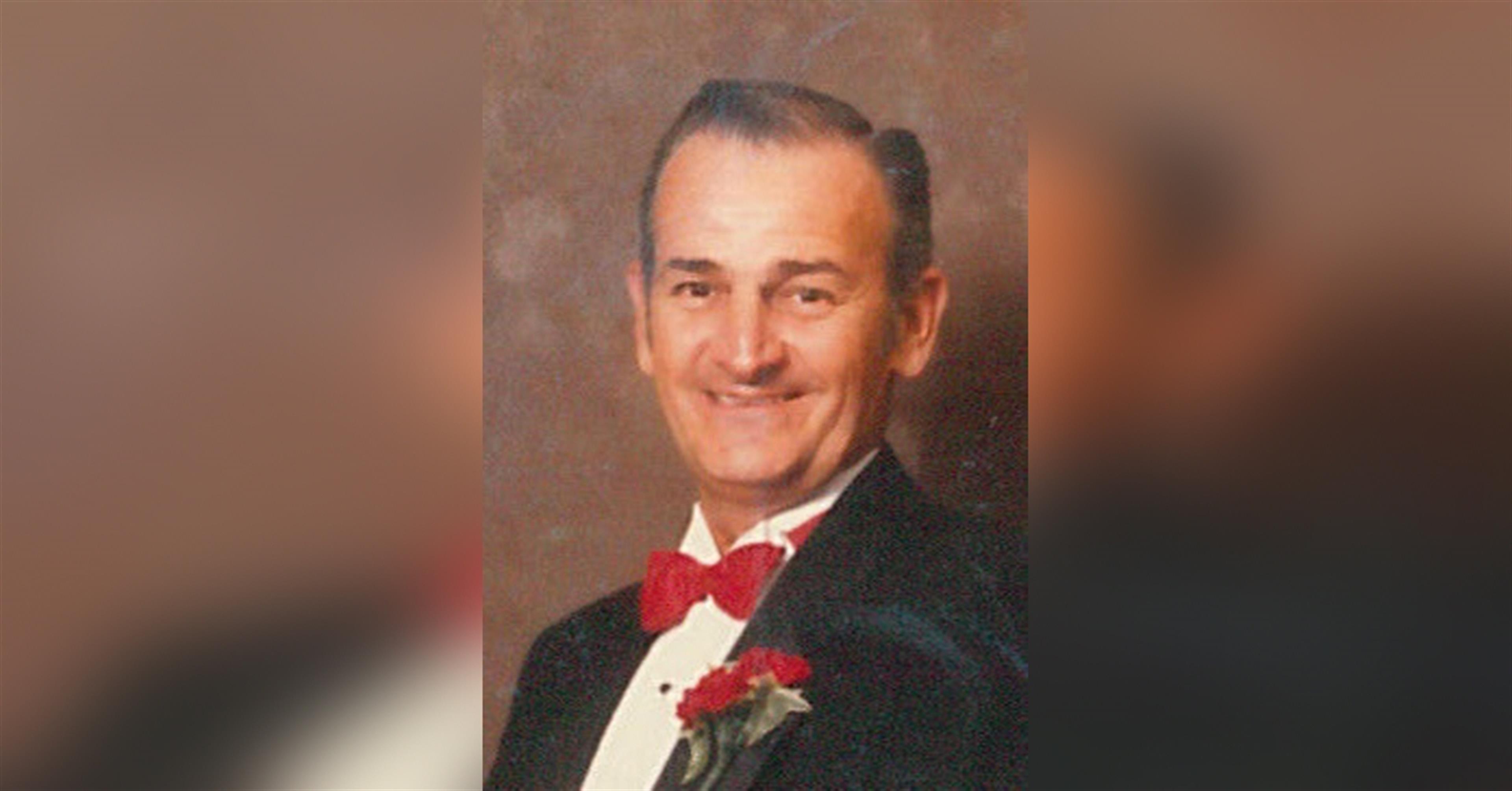 John  Lloyd  Vukovich