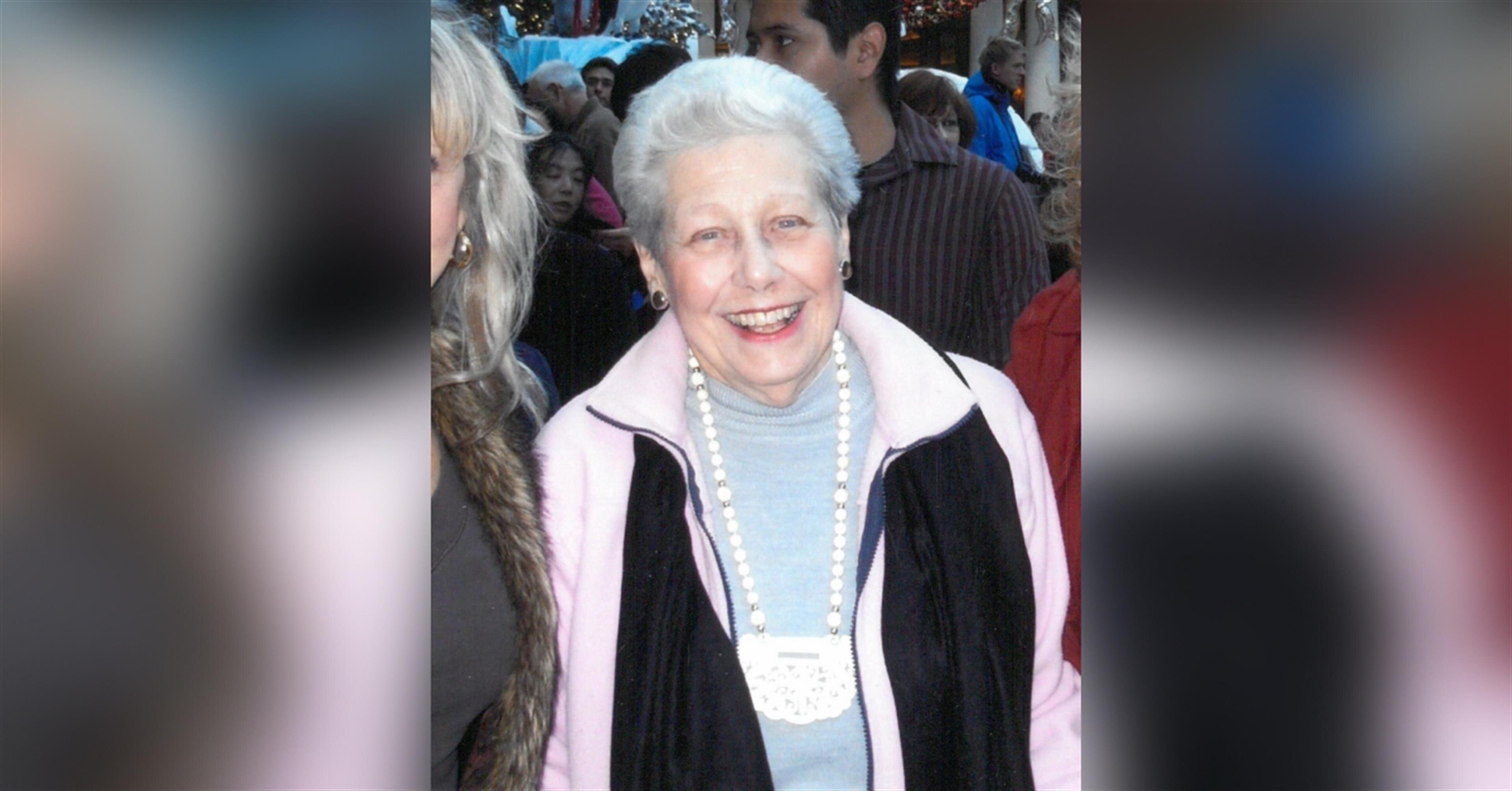 Jeanne  Len