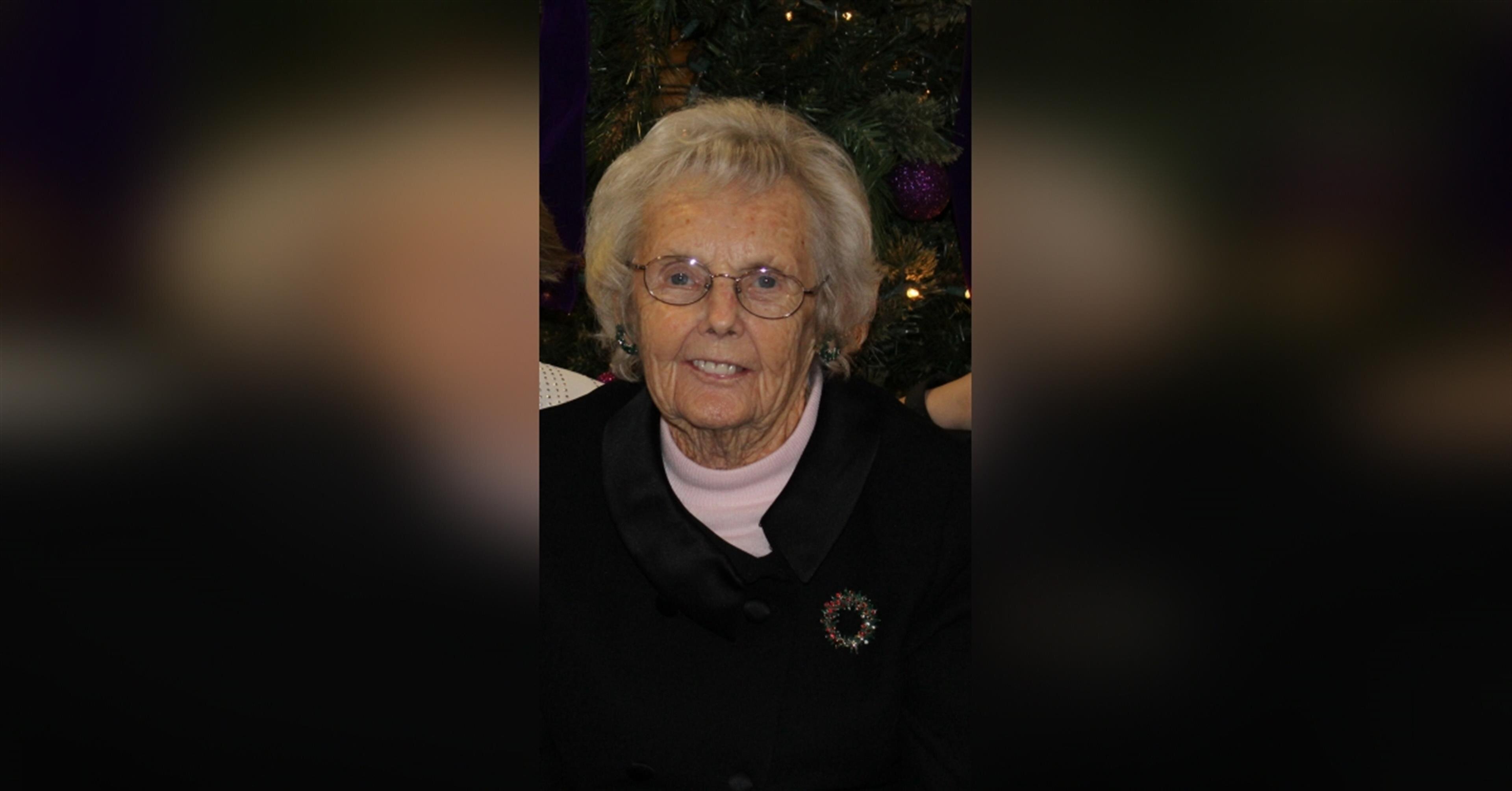Dolores  "Elaine" Lashley