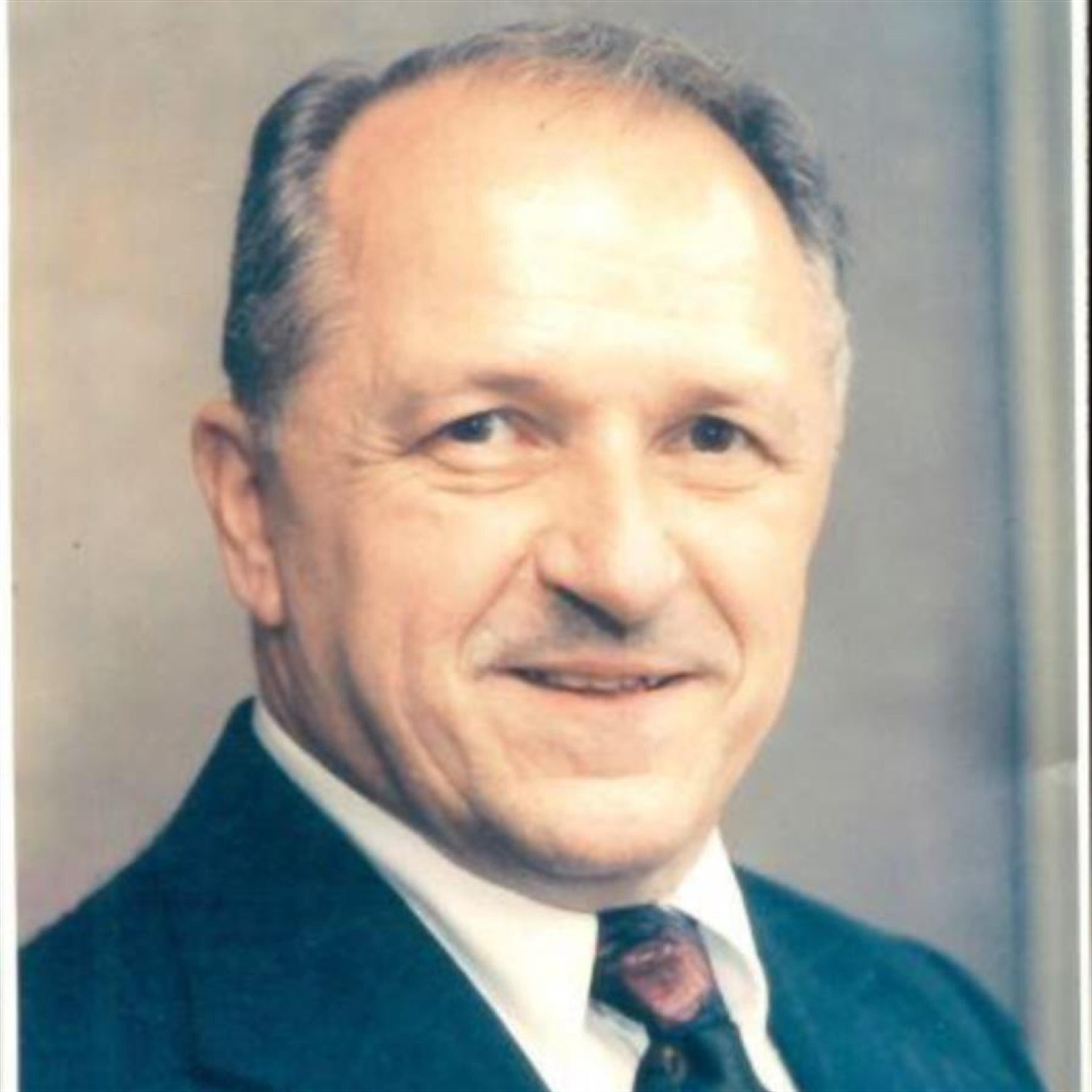 Phillip J Franz