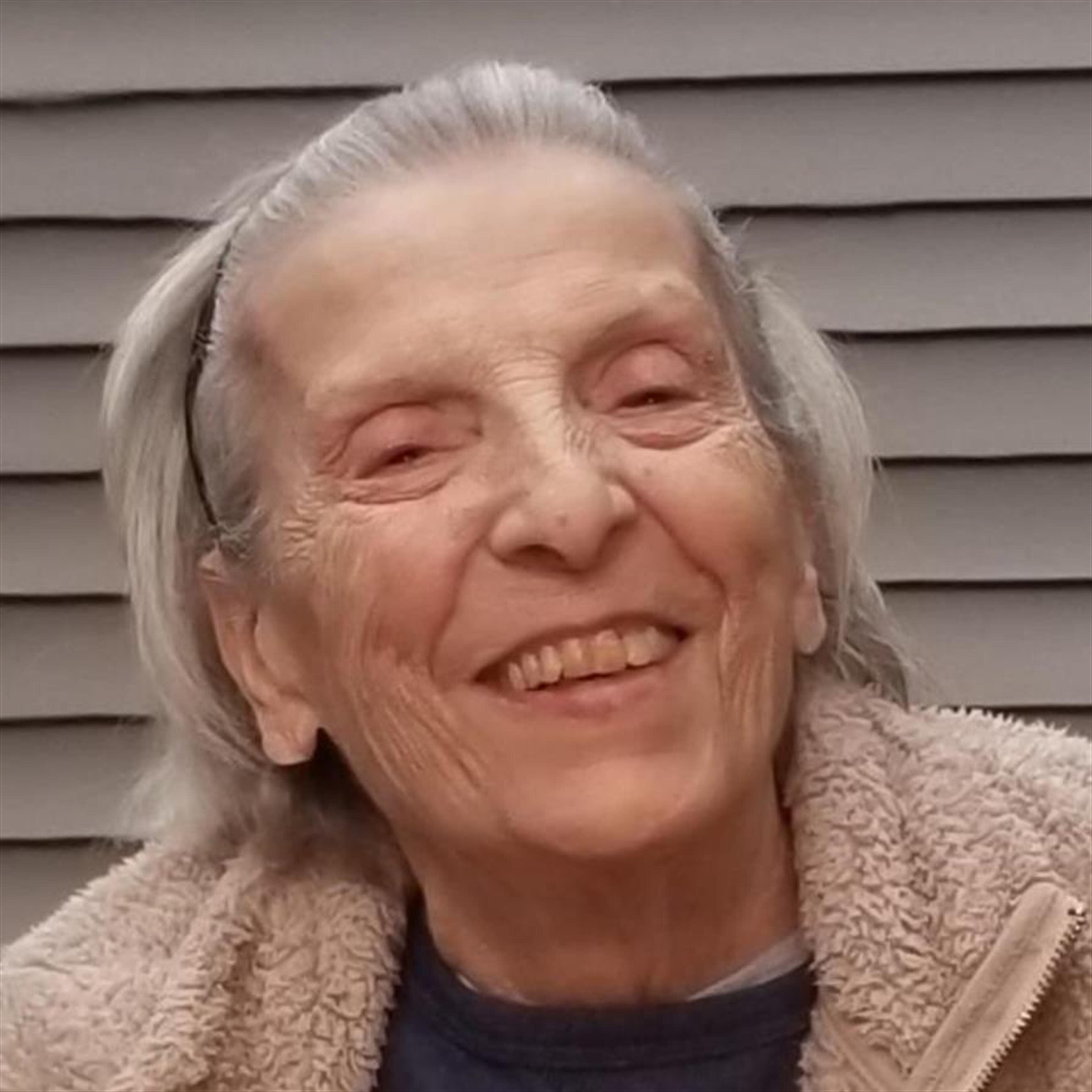 Concetta Franca "Tina' Lyon