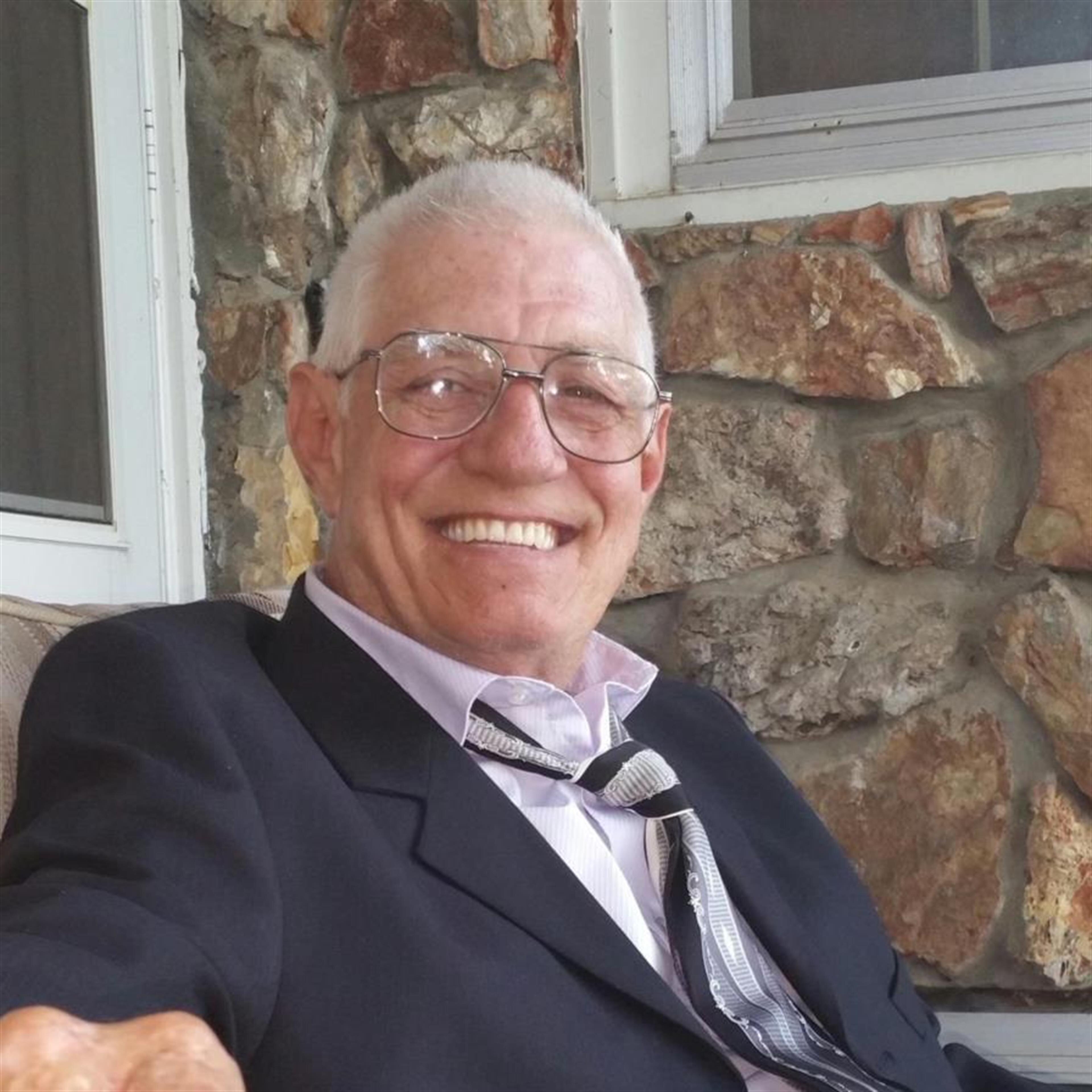 Jennings LeRoy Louk (Lebanon)