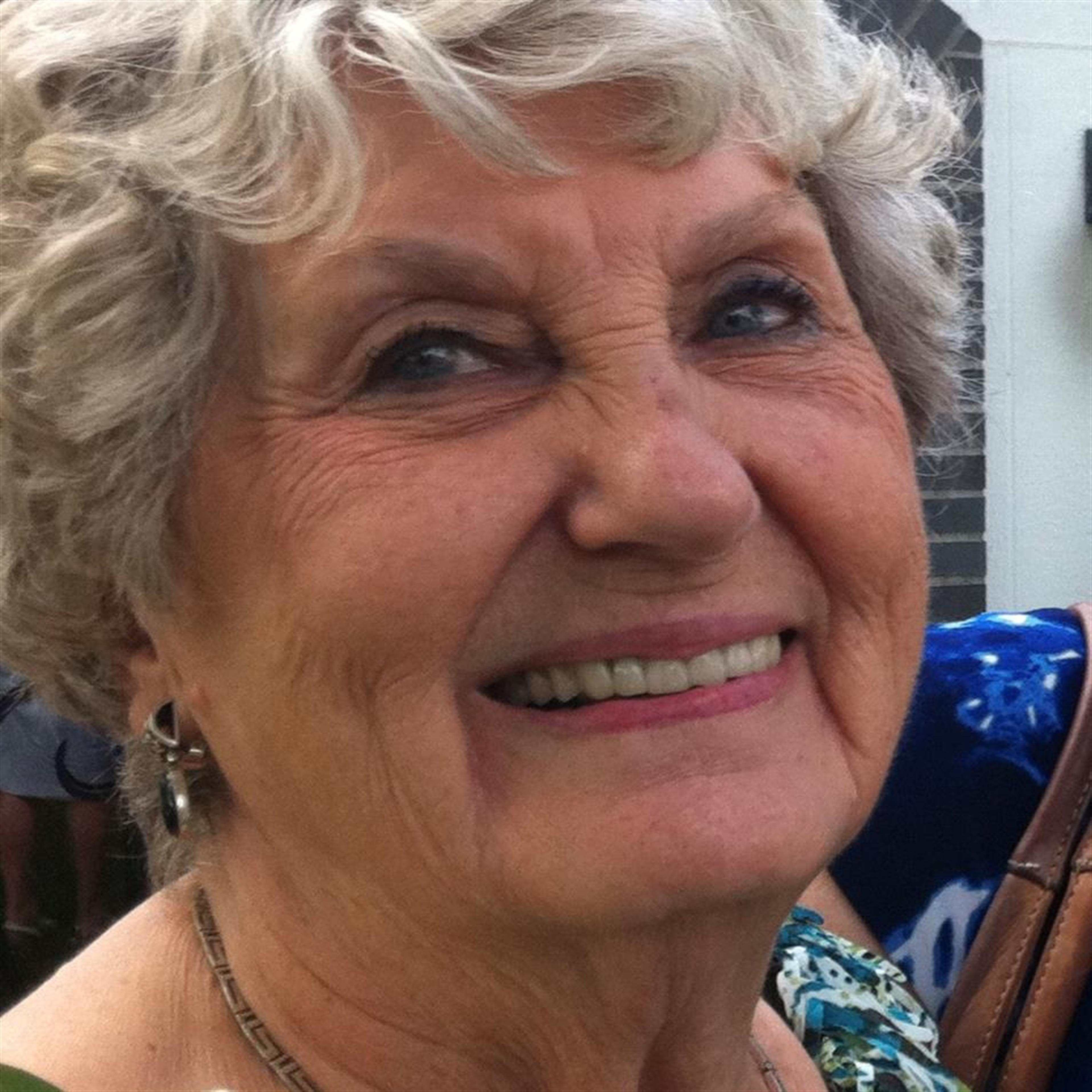 Elizabeth Huffhines Morris