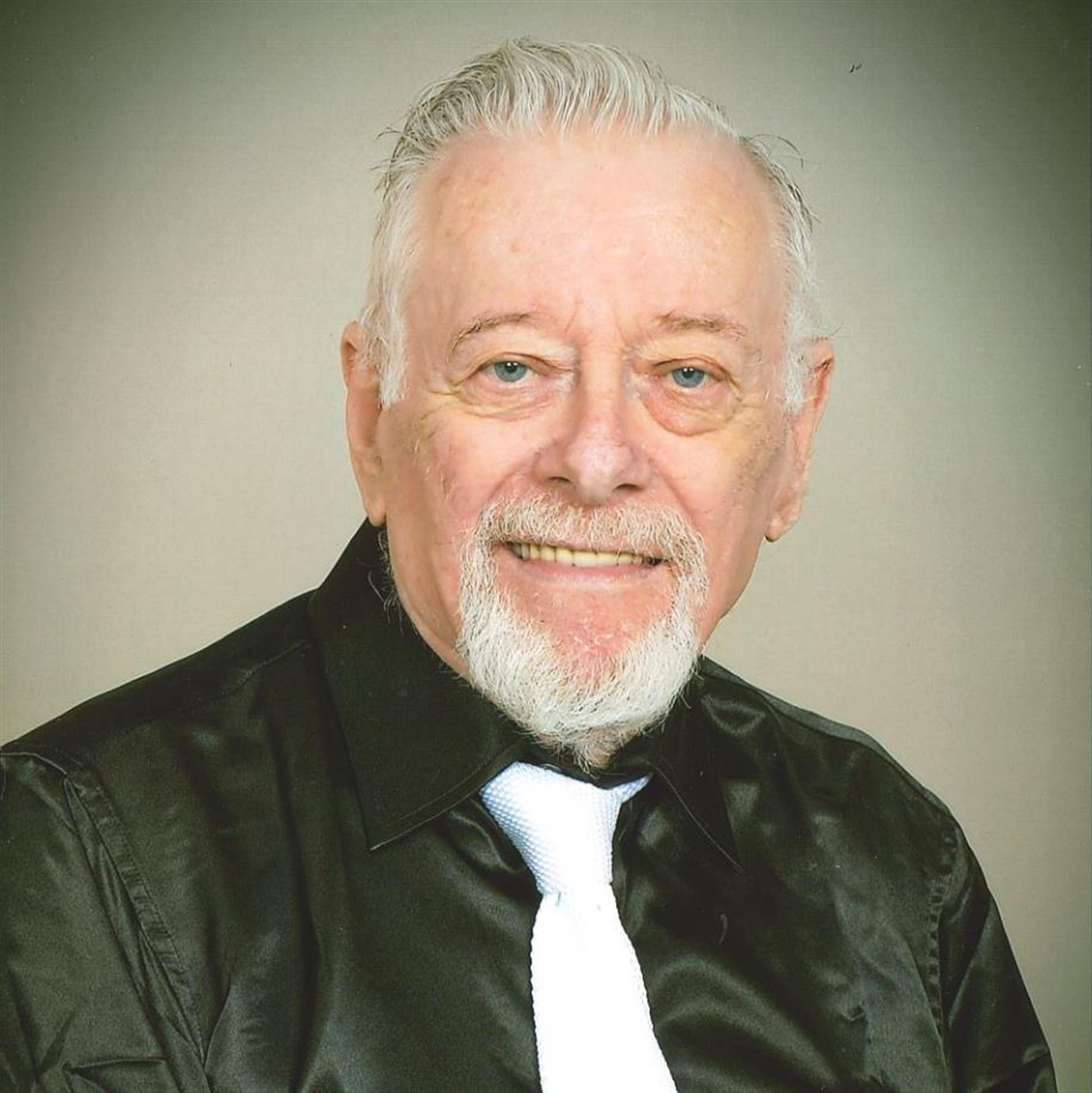 Robert Michael Muschal Sr