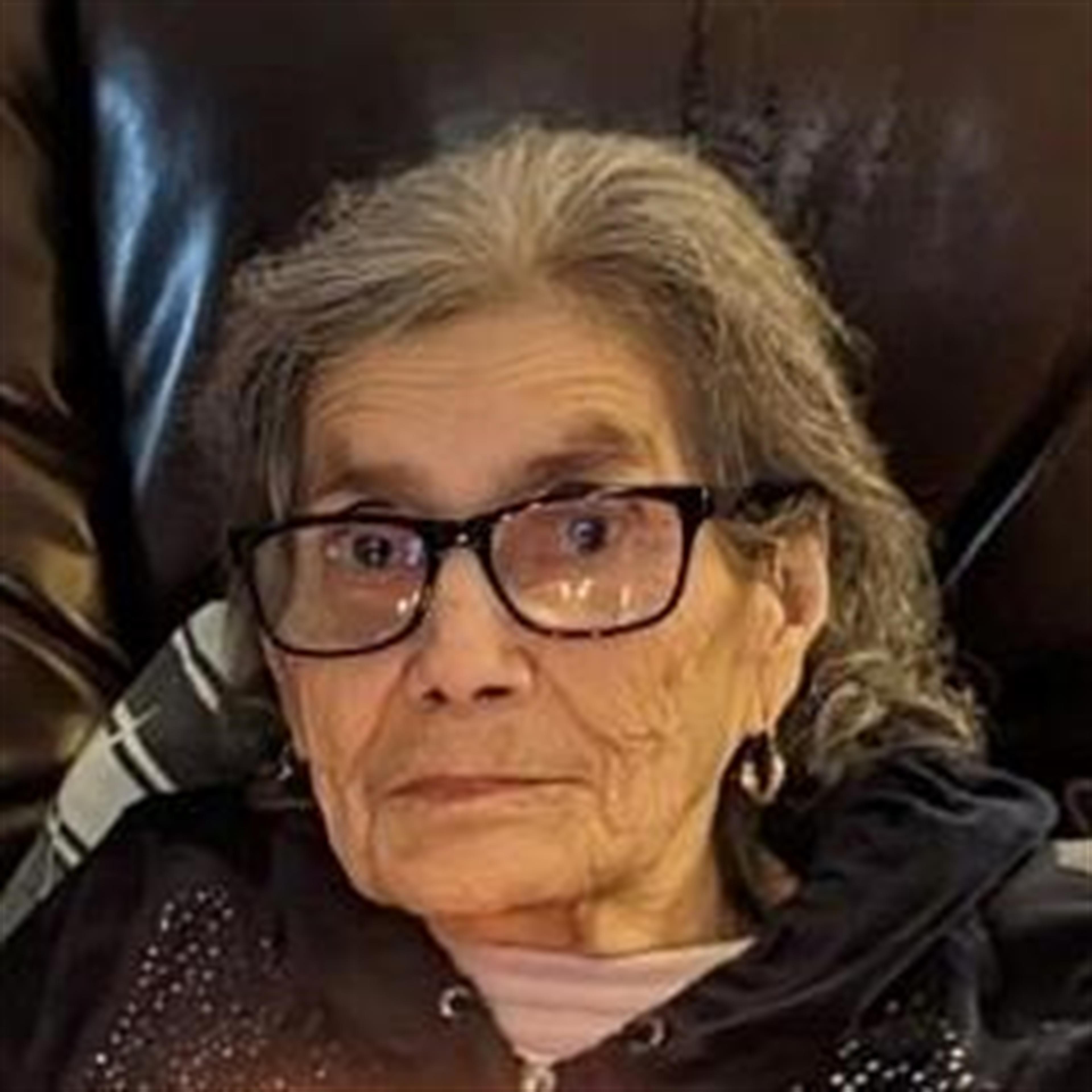 Maria Soledad Valdez de Solis' obituary picture