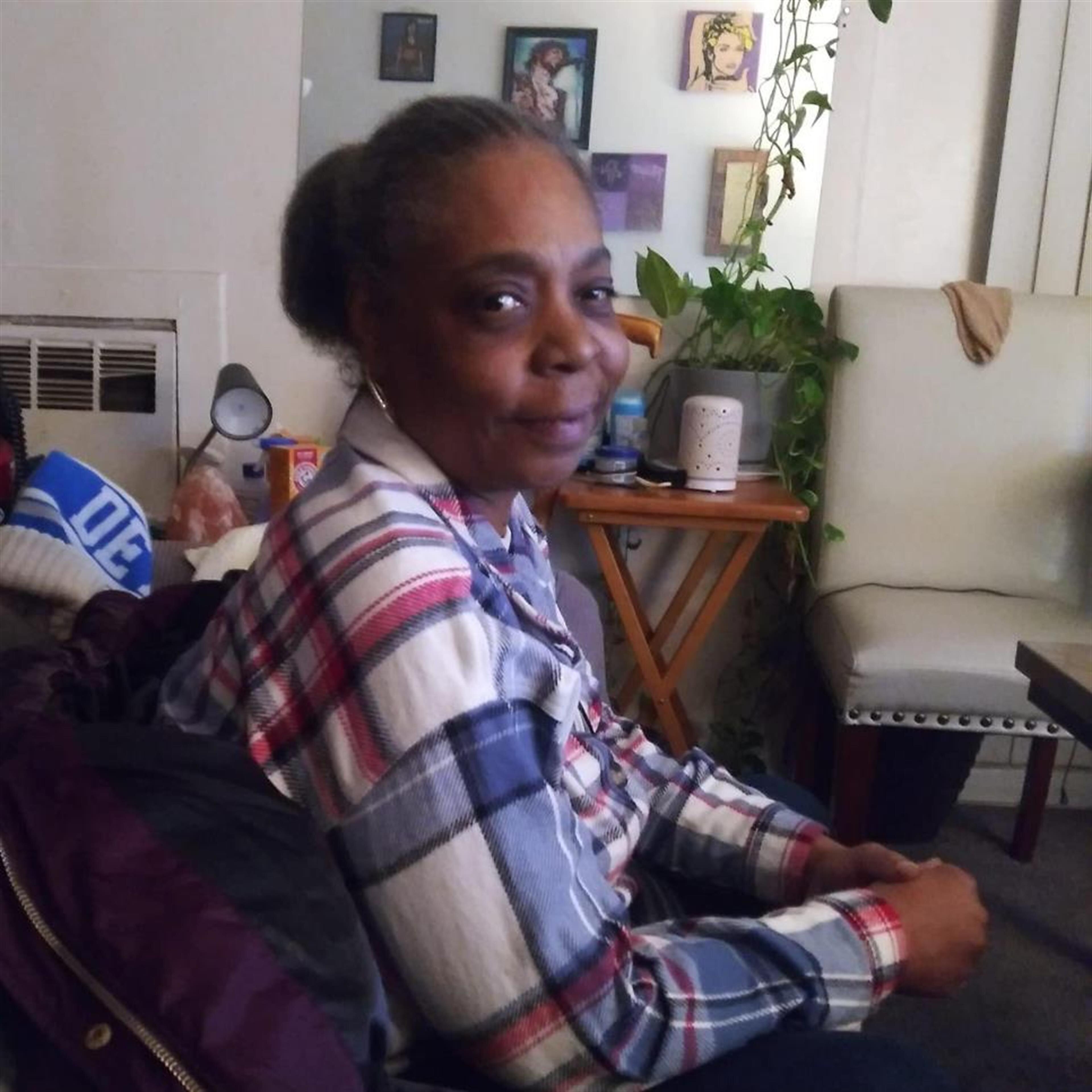 MS. YOLANDA DANETTA HILLIARD