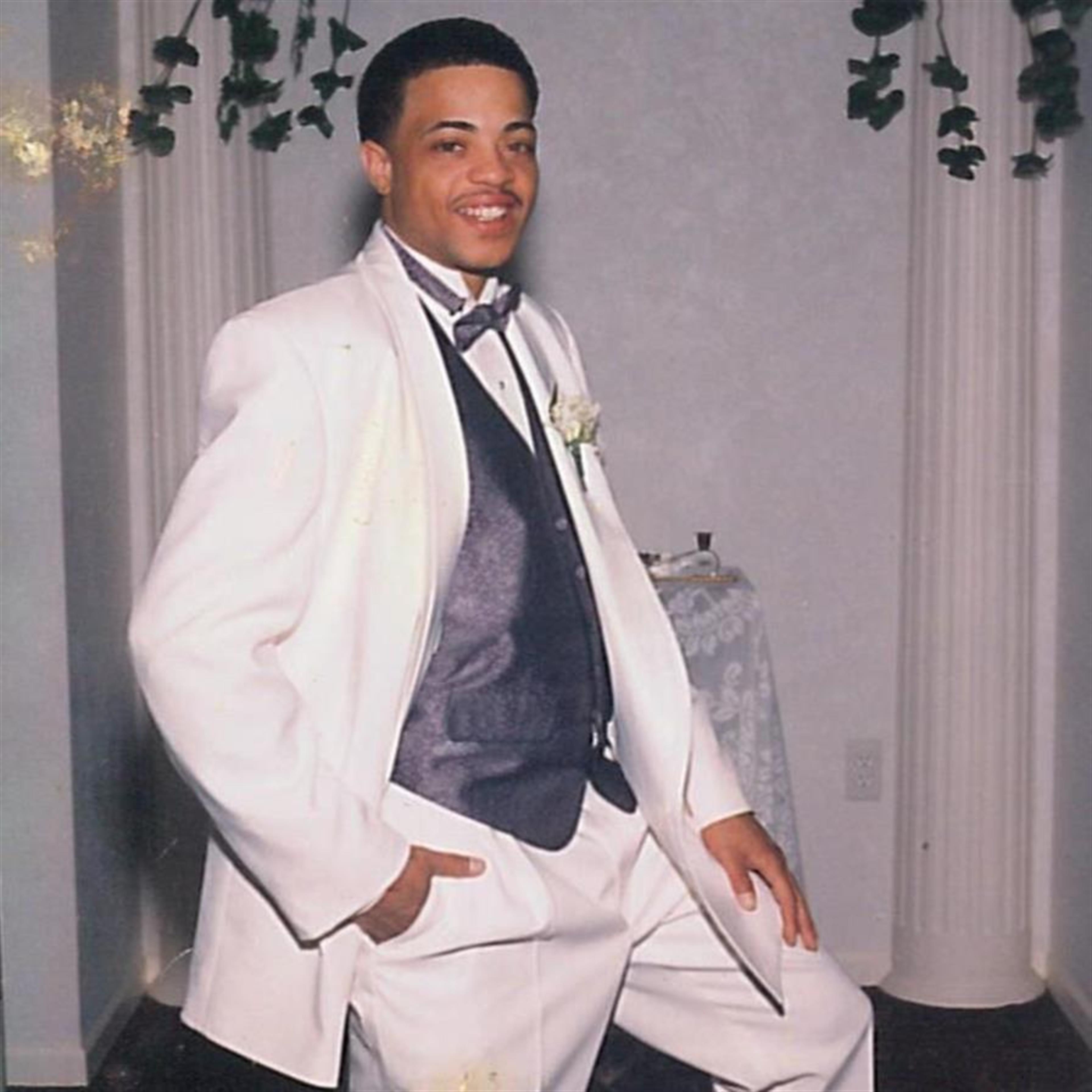 MR. MICHAEL LEVOID GREENE