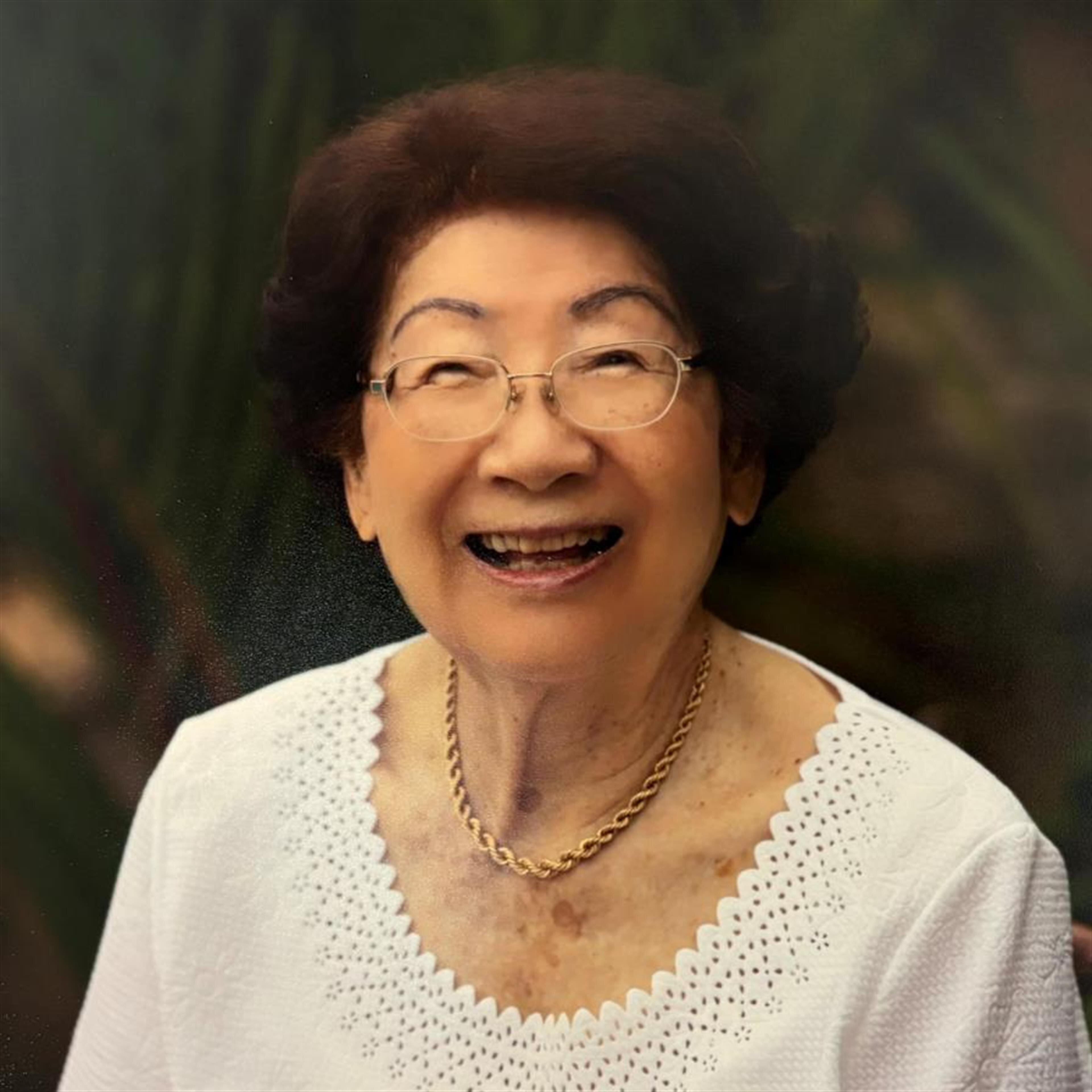 Alice Wakako Fujiyoshi