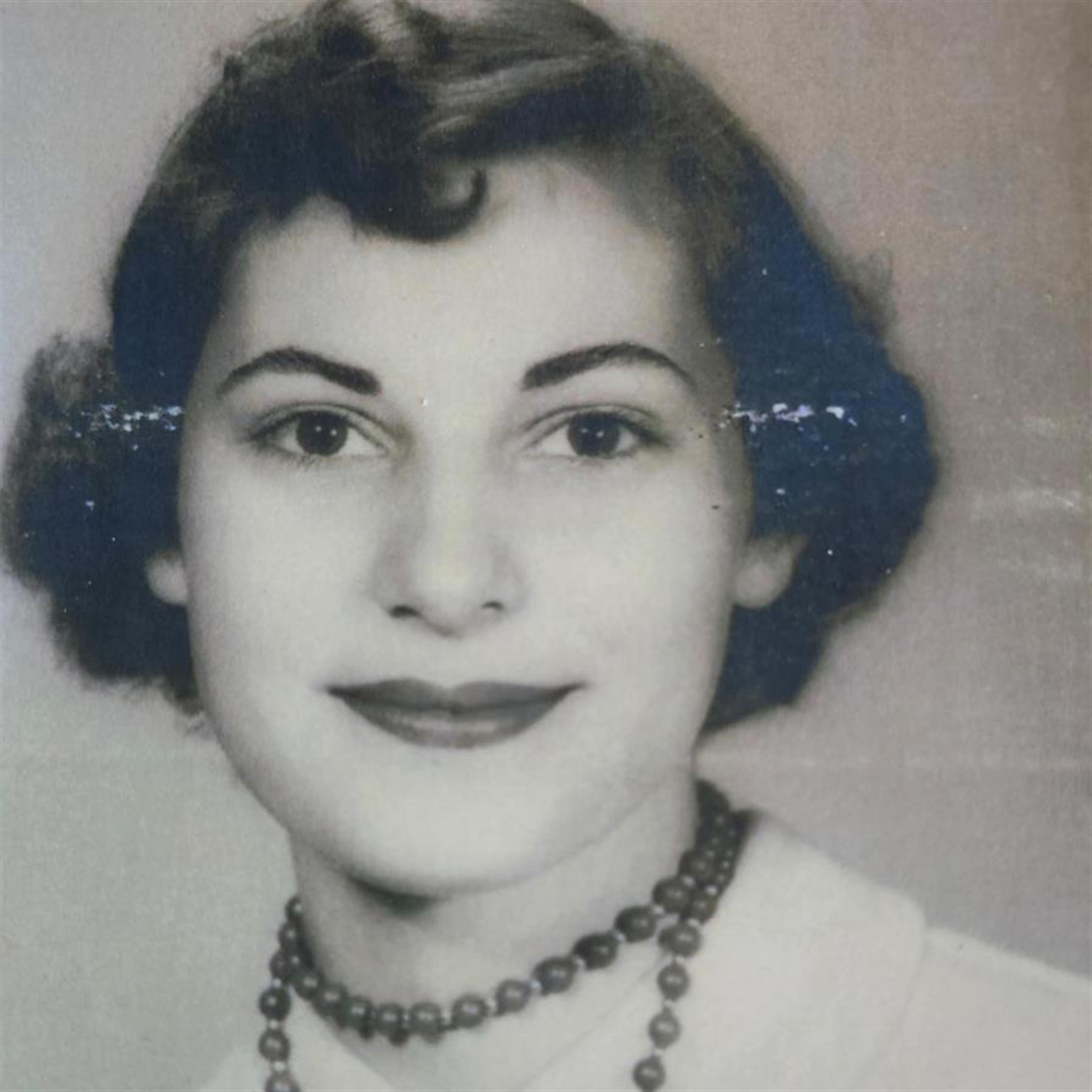 Zorita Carole Lucas