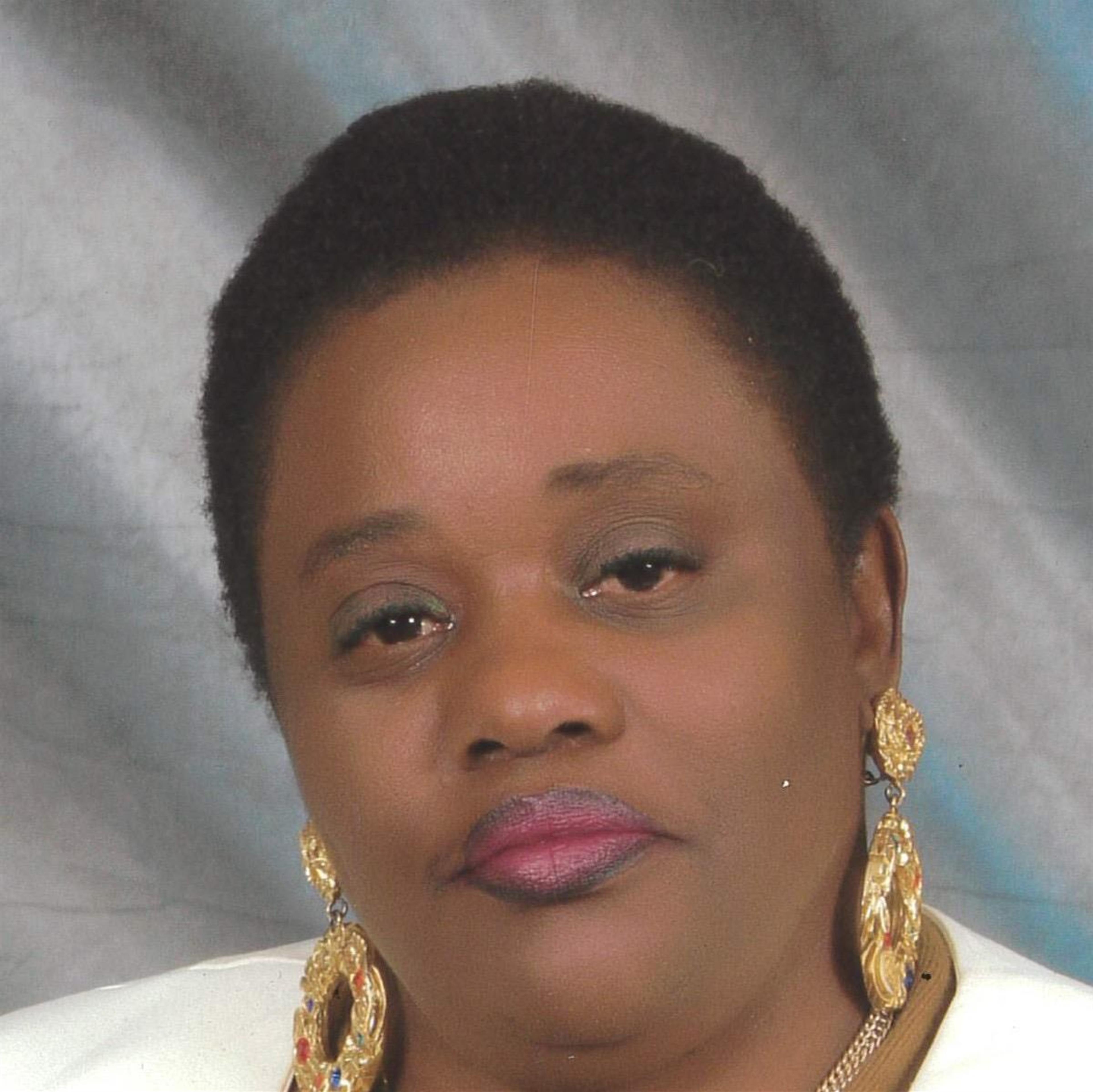 Elaine B. Johnson Hayes Hunter's obituary picture