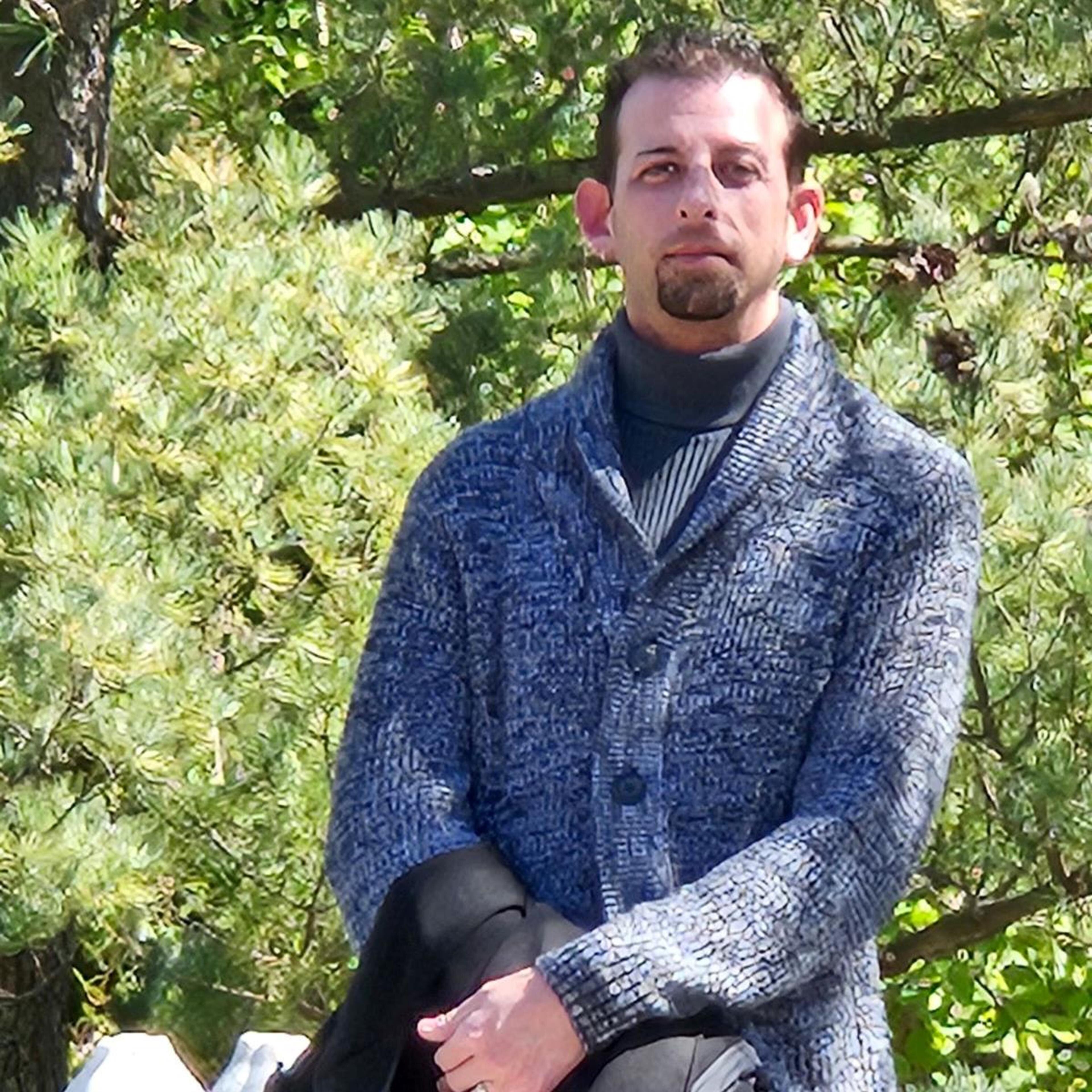 Dustin Wayne Pickett (Lebanon)