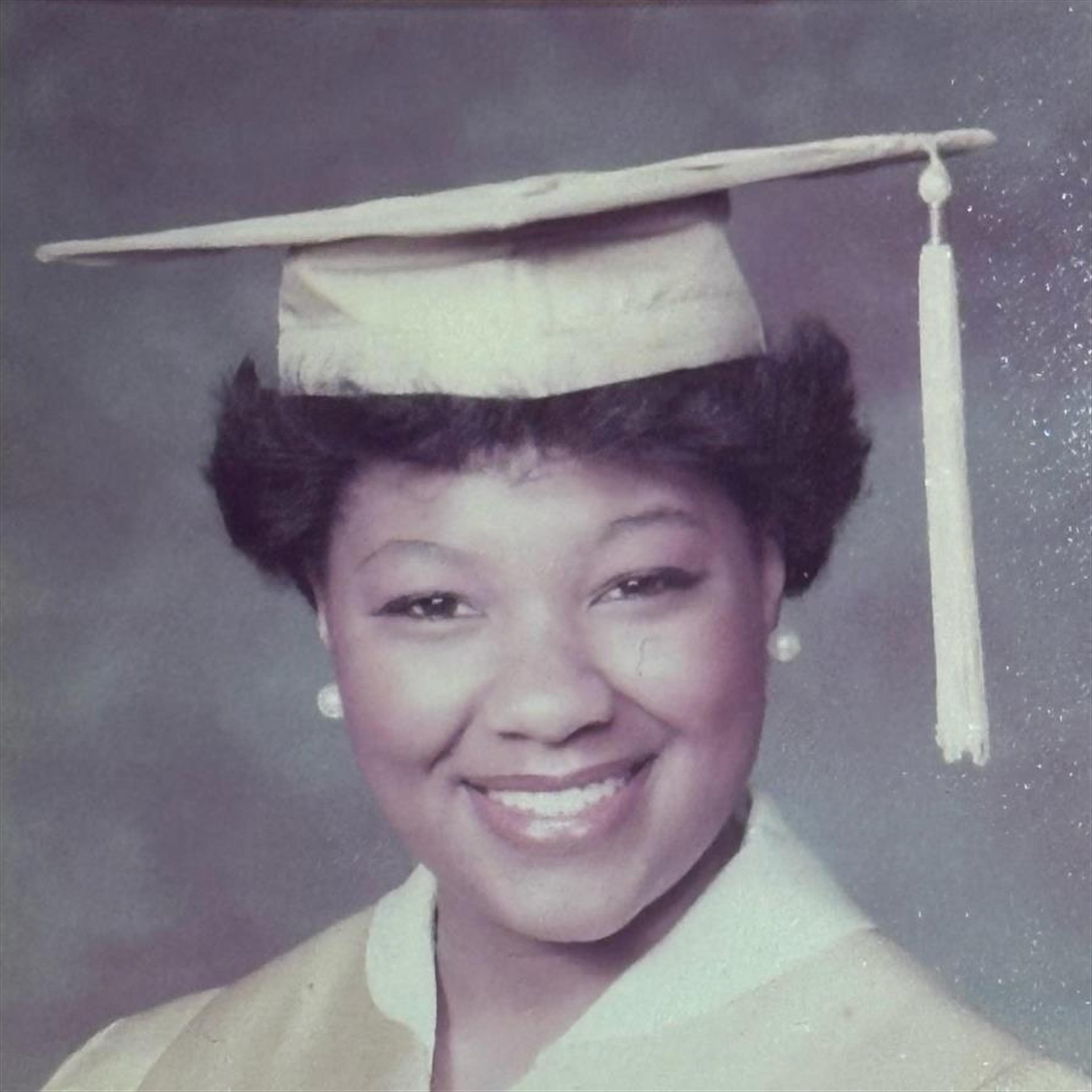 Tracy Estelle Tipton "Tra Dee"