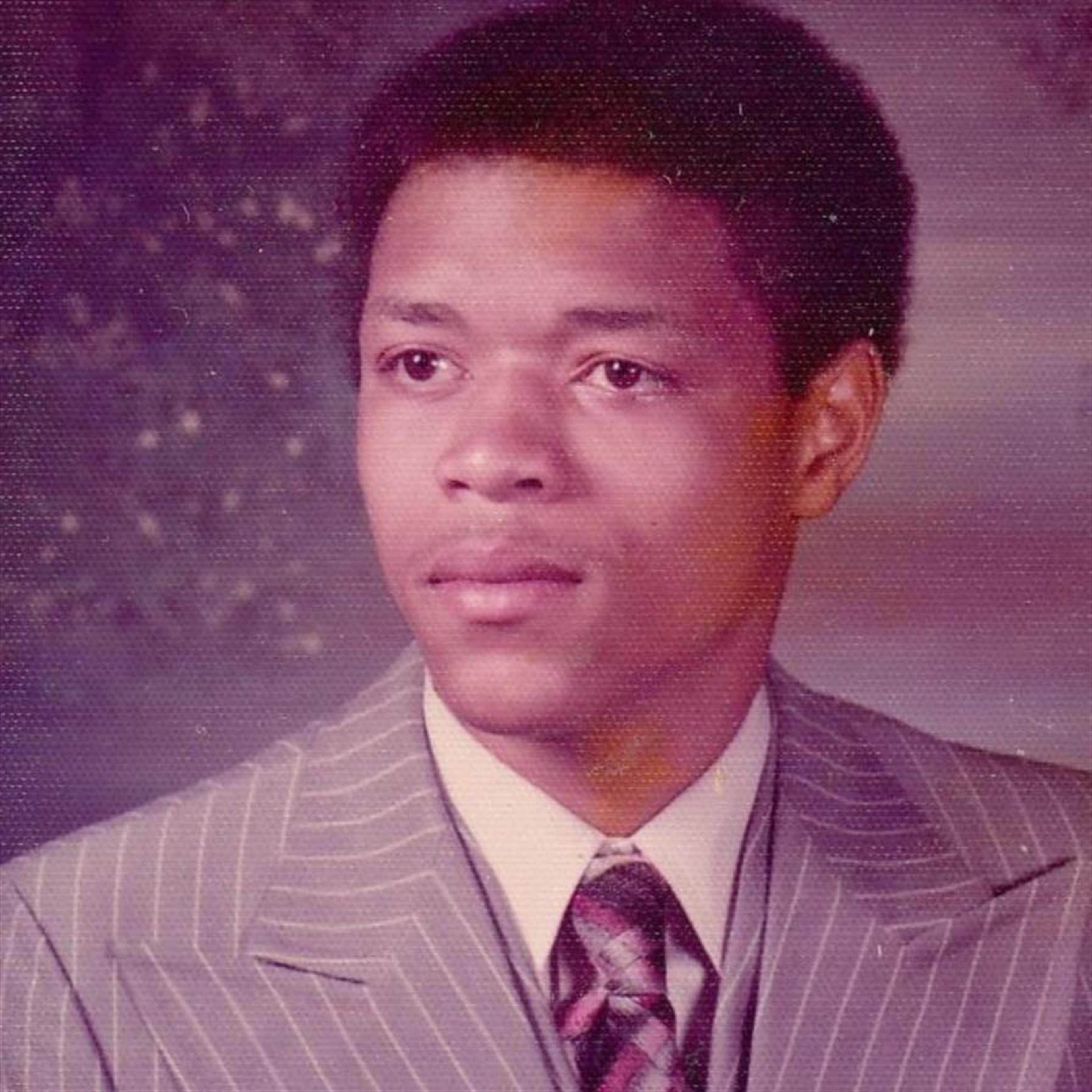 MR. ARMOND CRAIG ESTON
