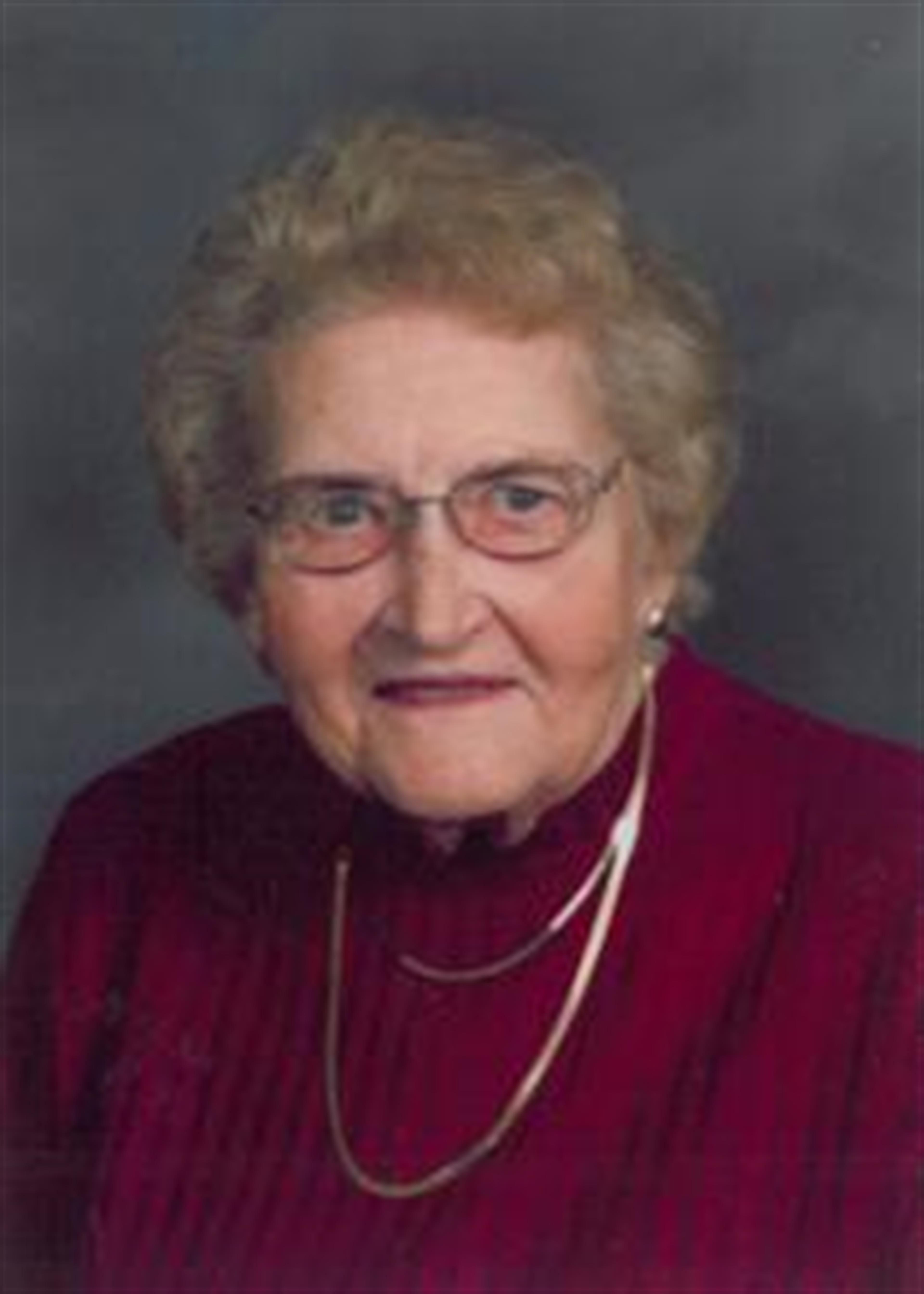 Angela M. (Niese) Knott's obituary picture
