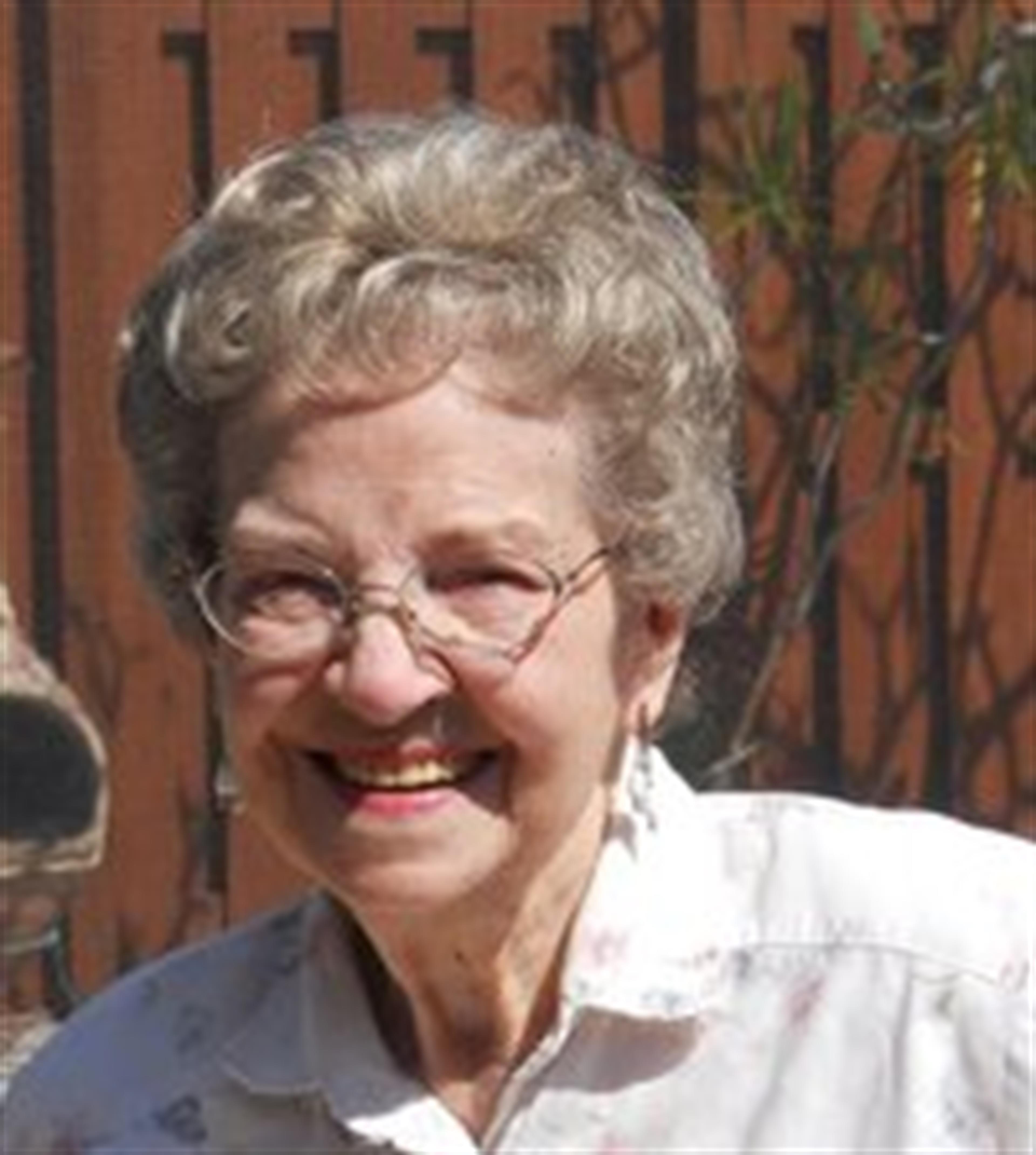 Shirley M (Newland) Rasor's obituary picture