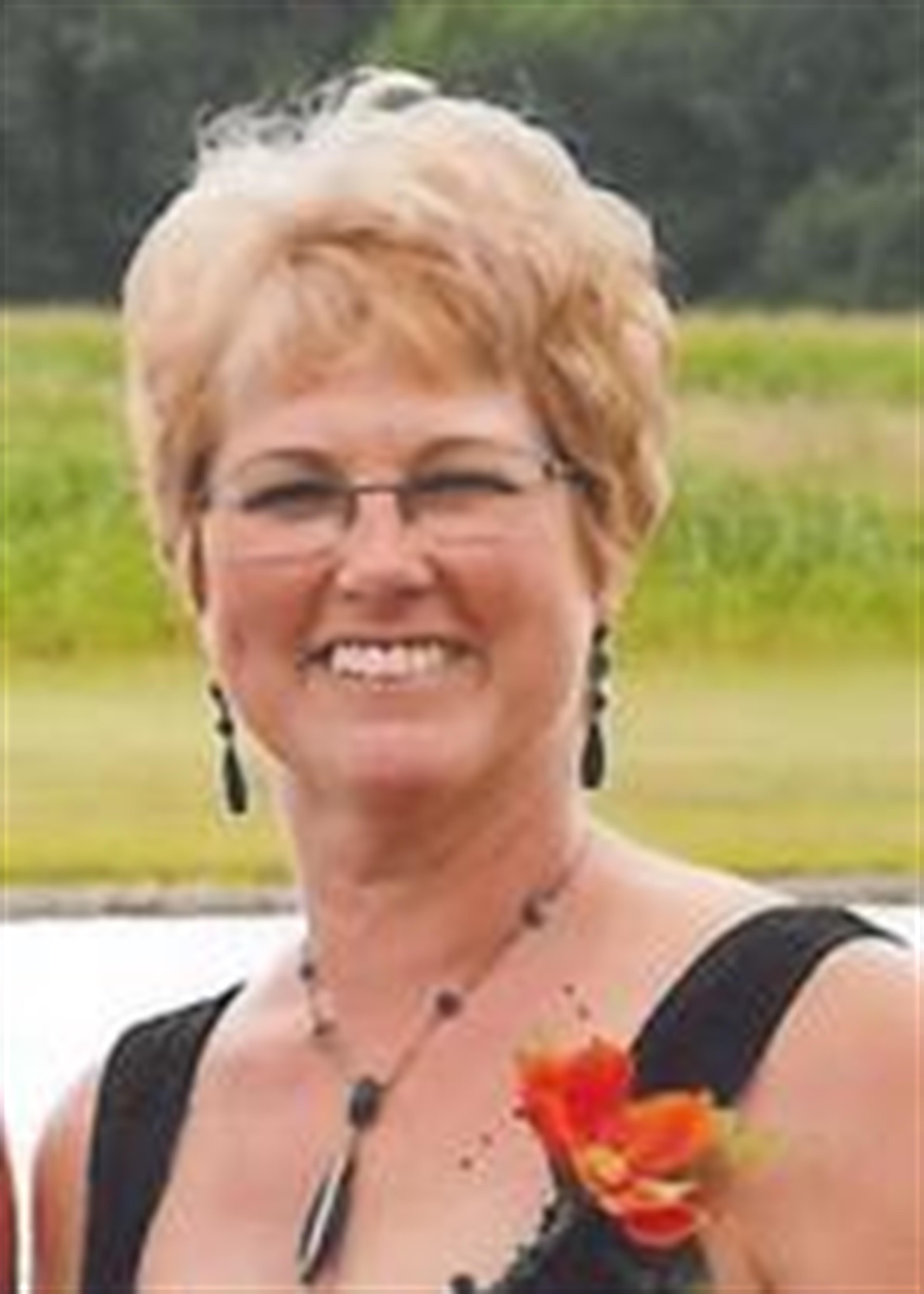 Sharon (Bryan)  Reynolds