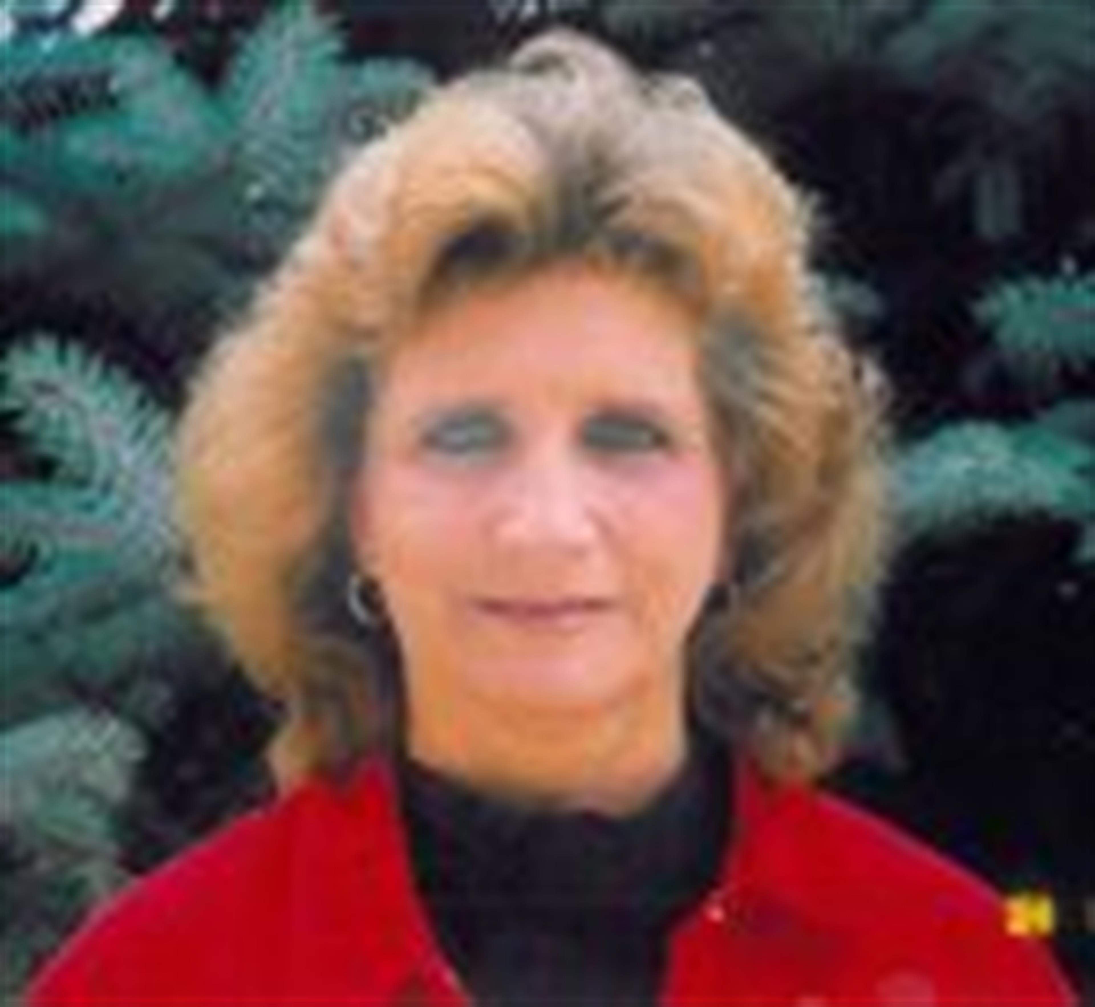 Elaine K (Bohyer) McCarty's obituary picture