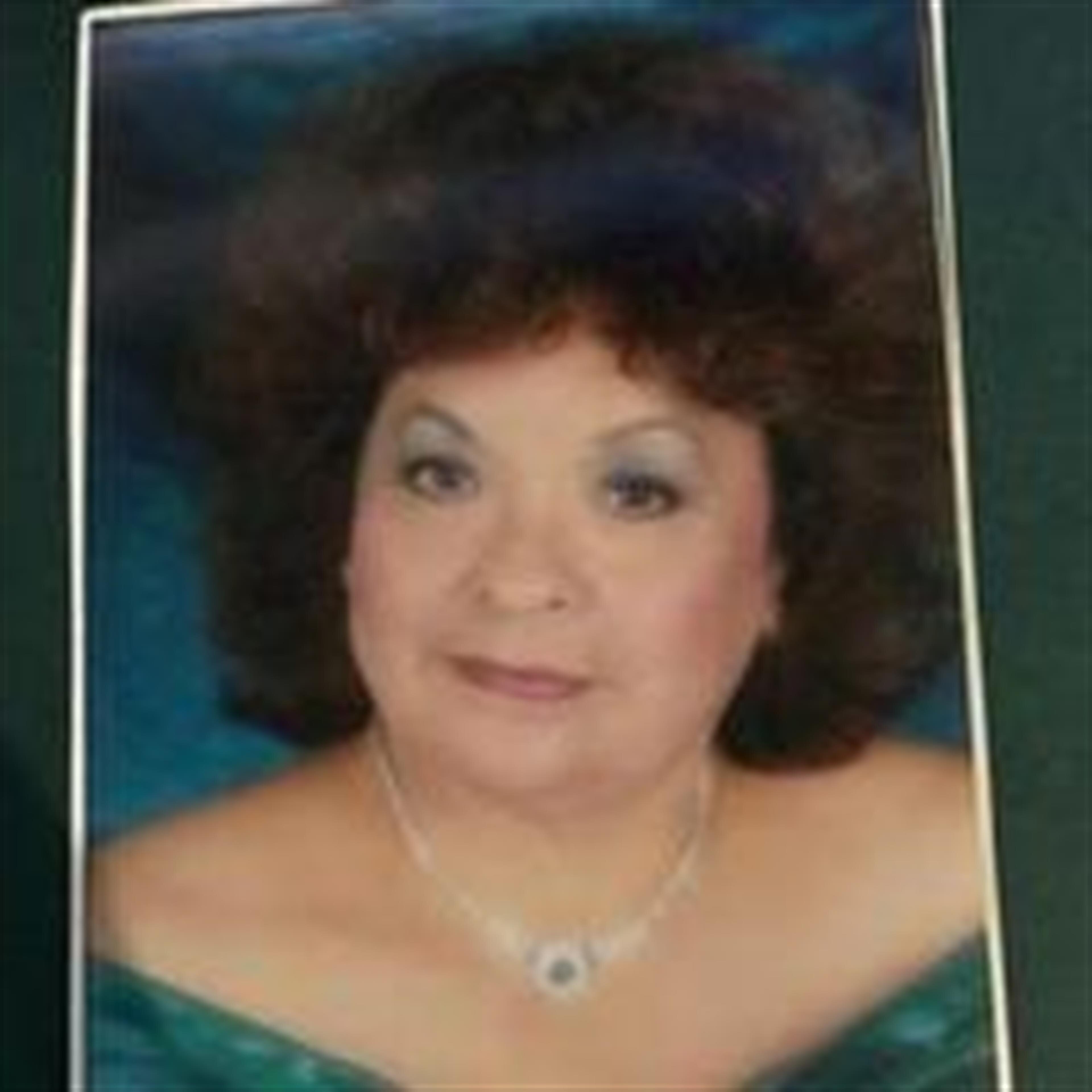Julia Quinones Cordero