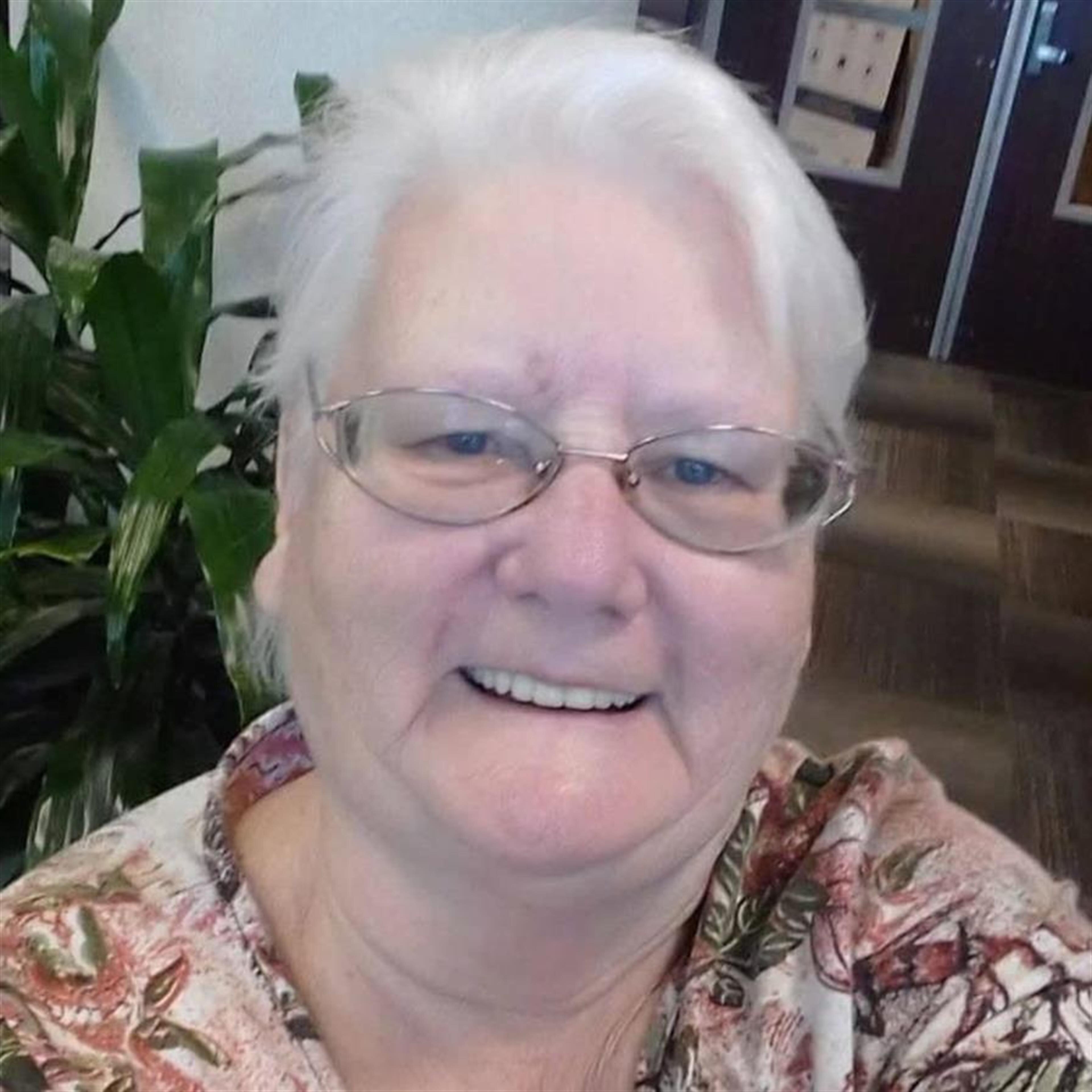 Peggy L Haywood