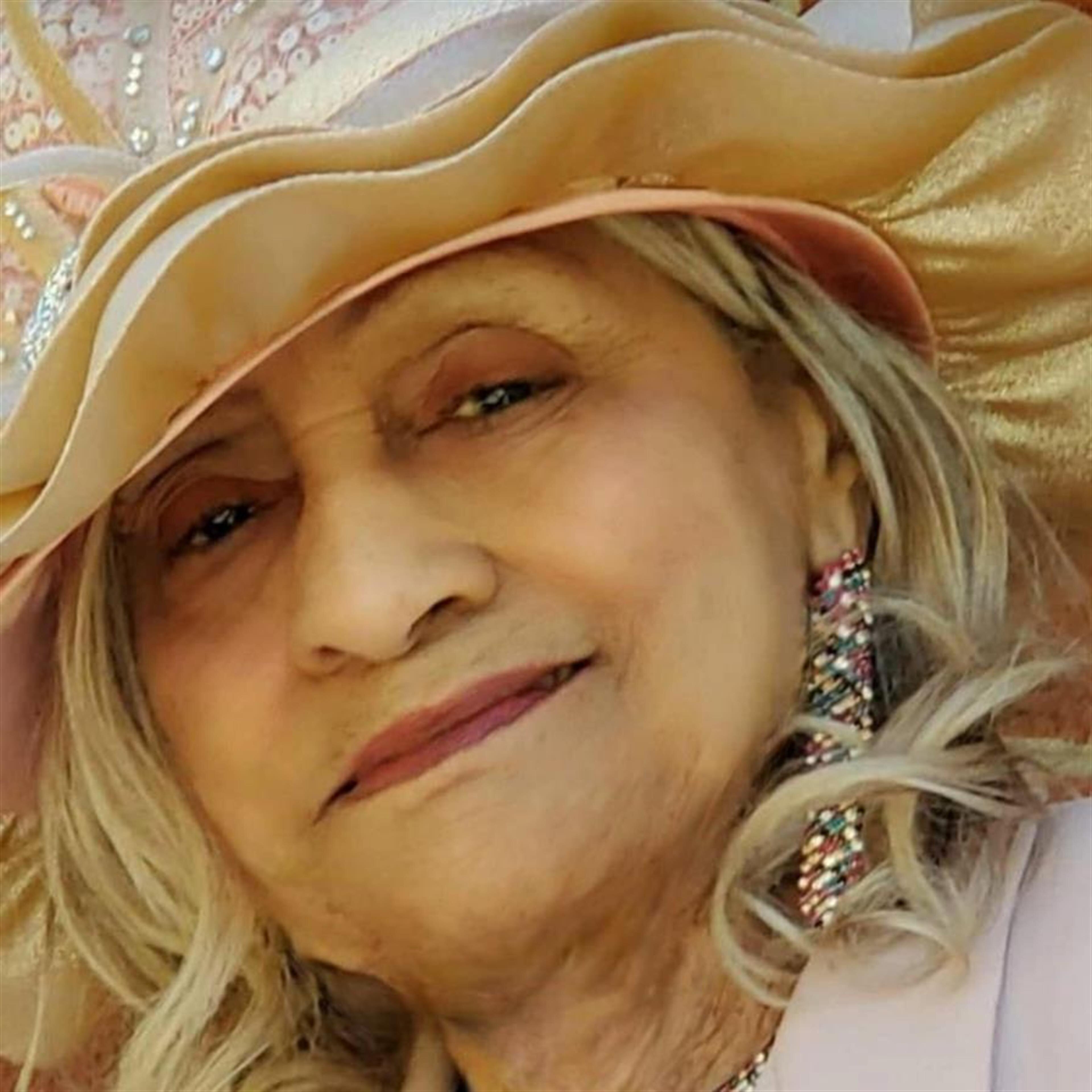 Lou Gennie "Lois" Betts Garrett