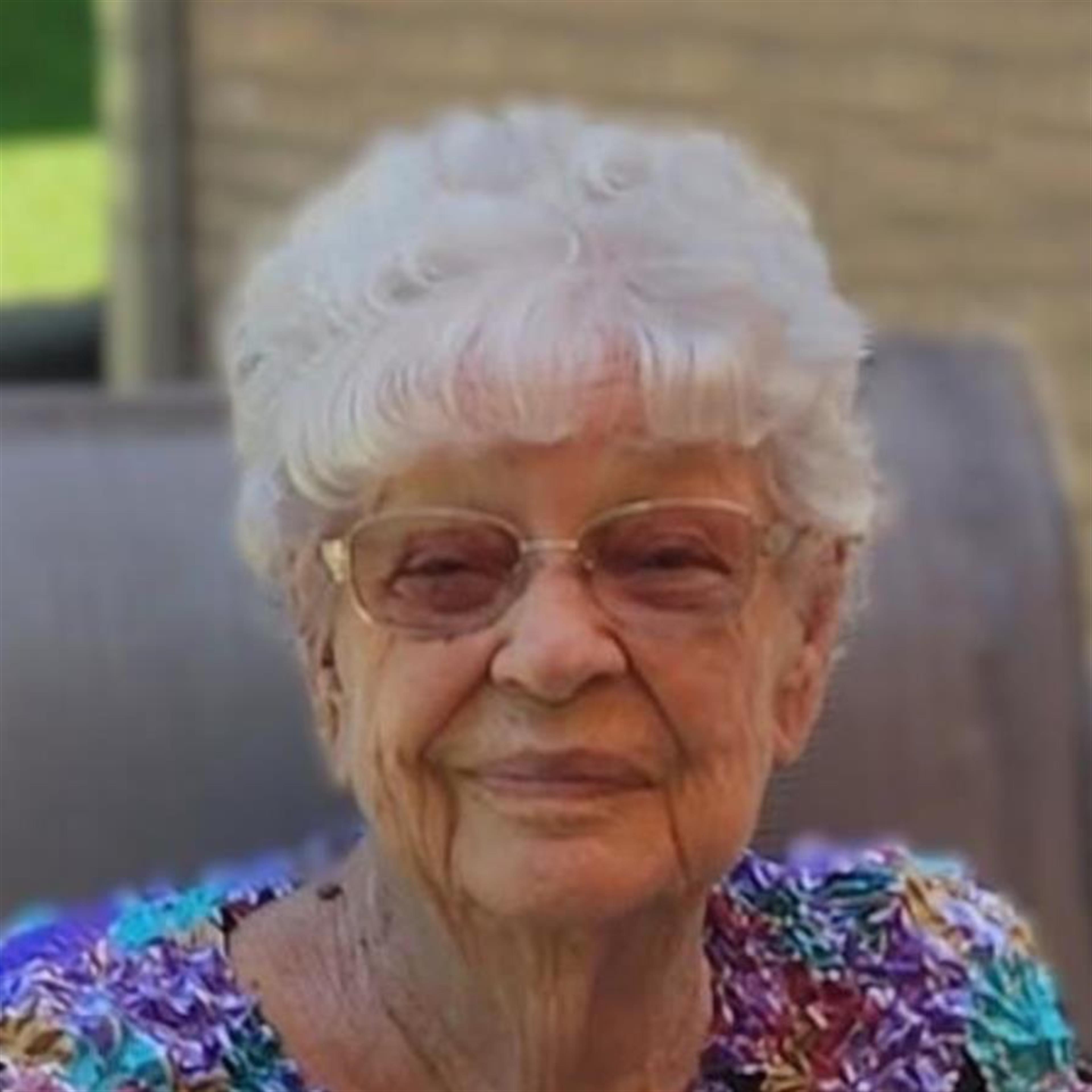 Doris Mae Trinker