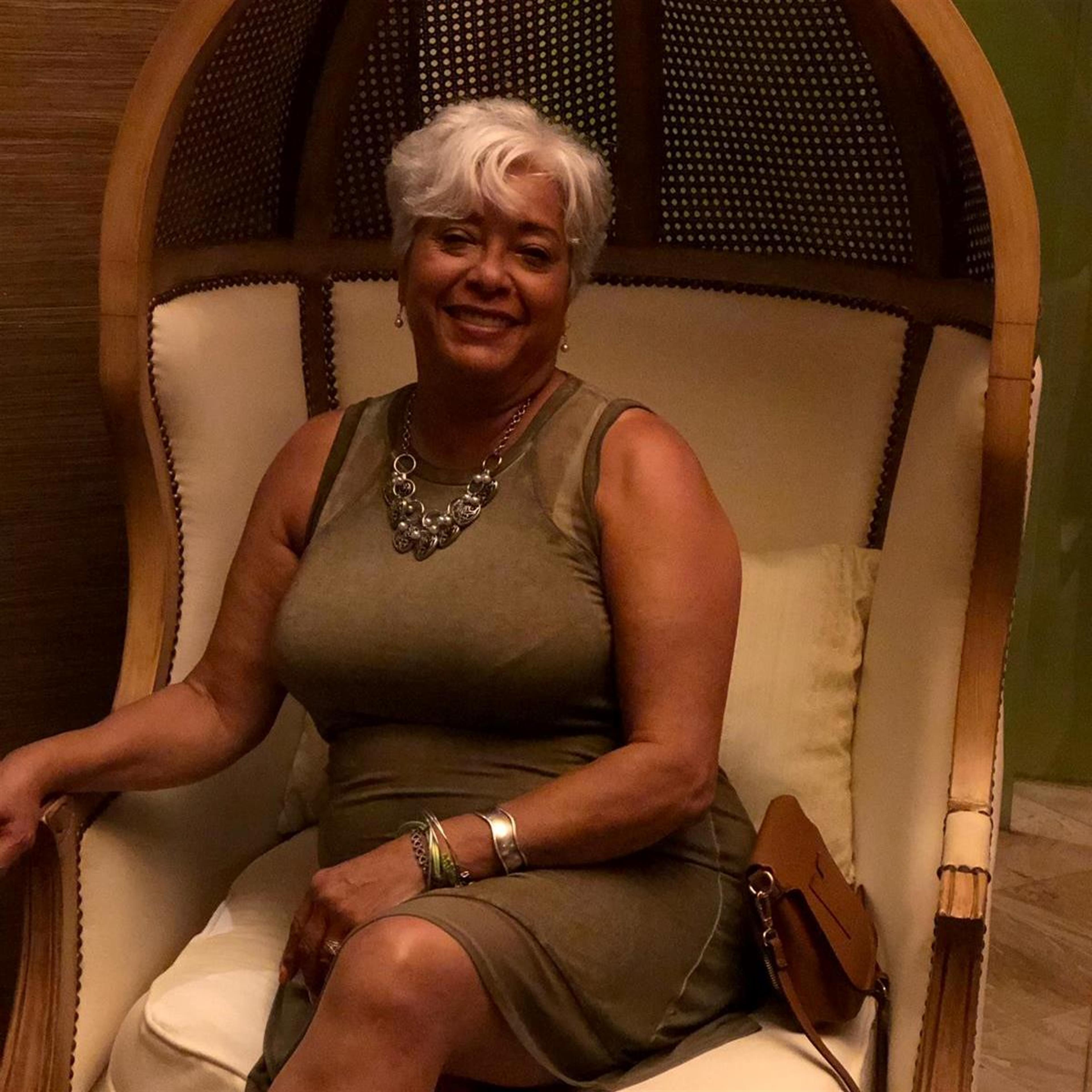 Regina Vargas' obituary picture