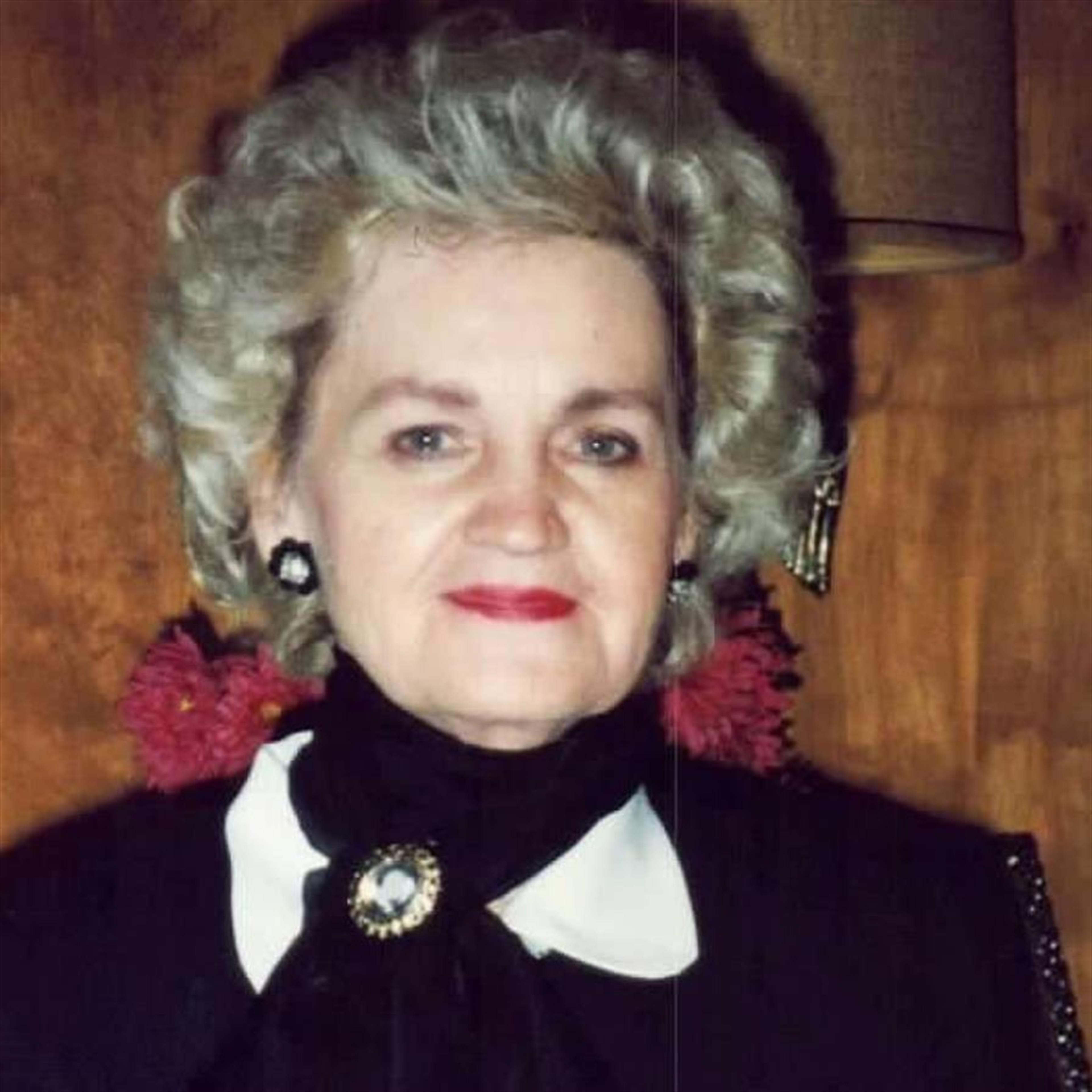 Evelyn McQueen Burgess