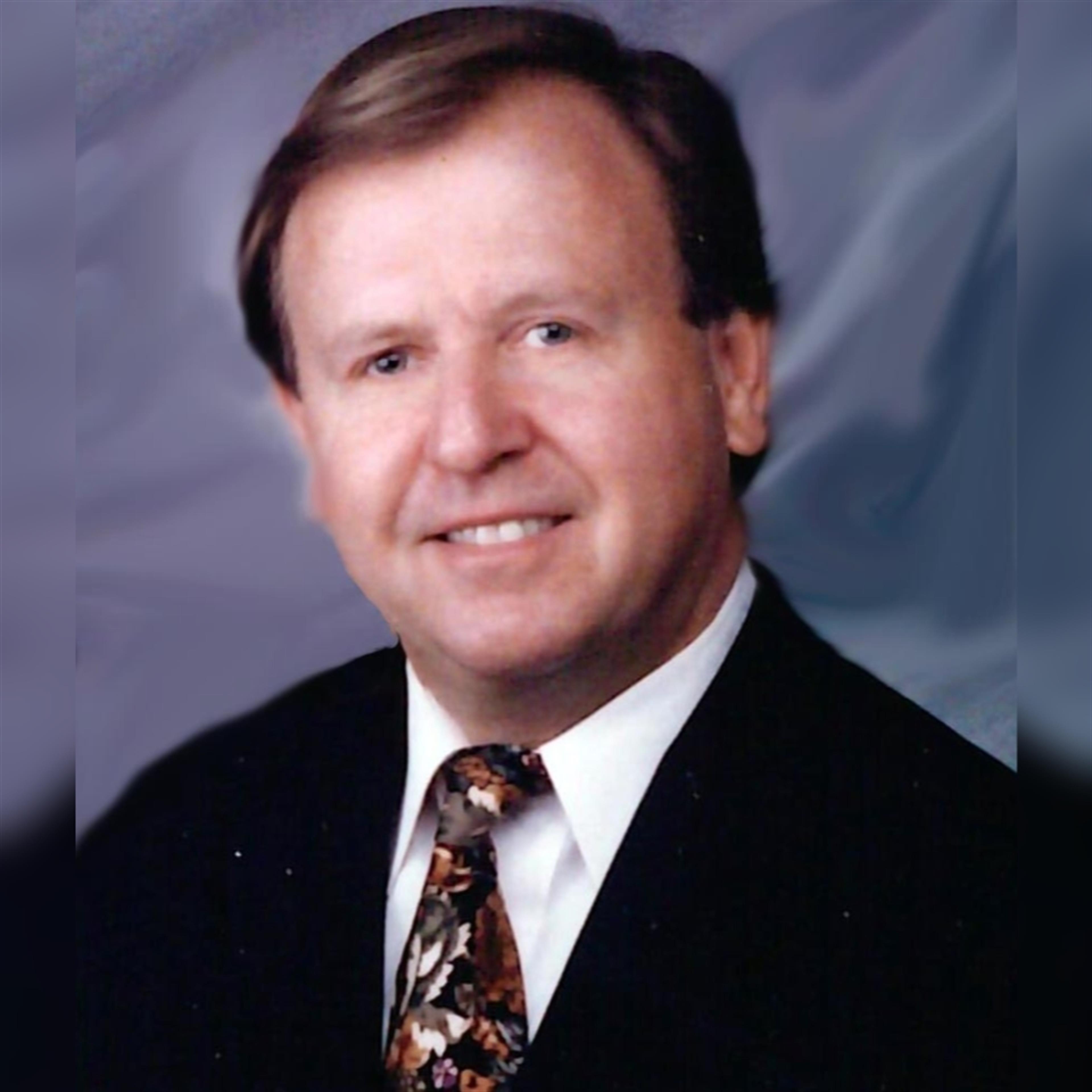 Steven P. Bennett's obituary picture