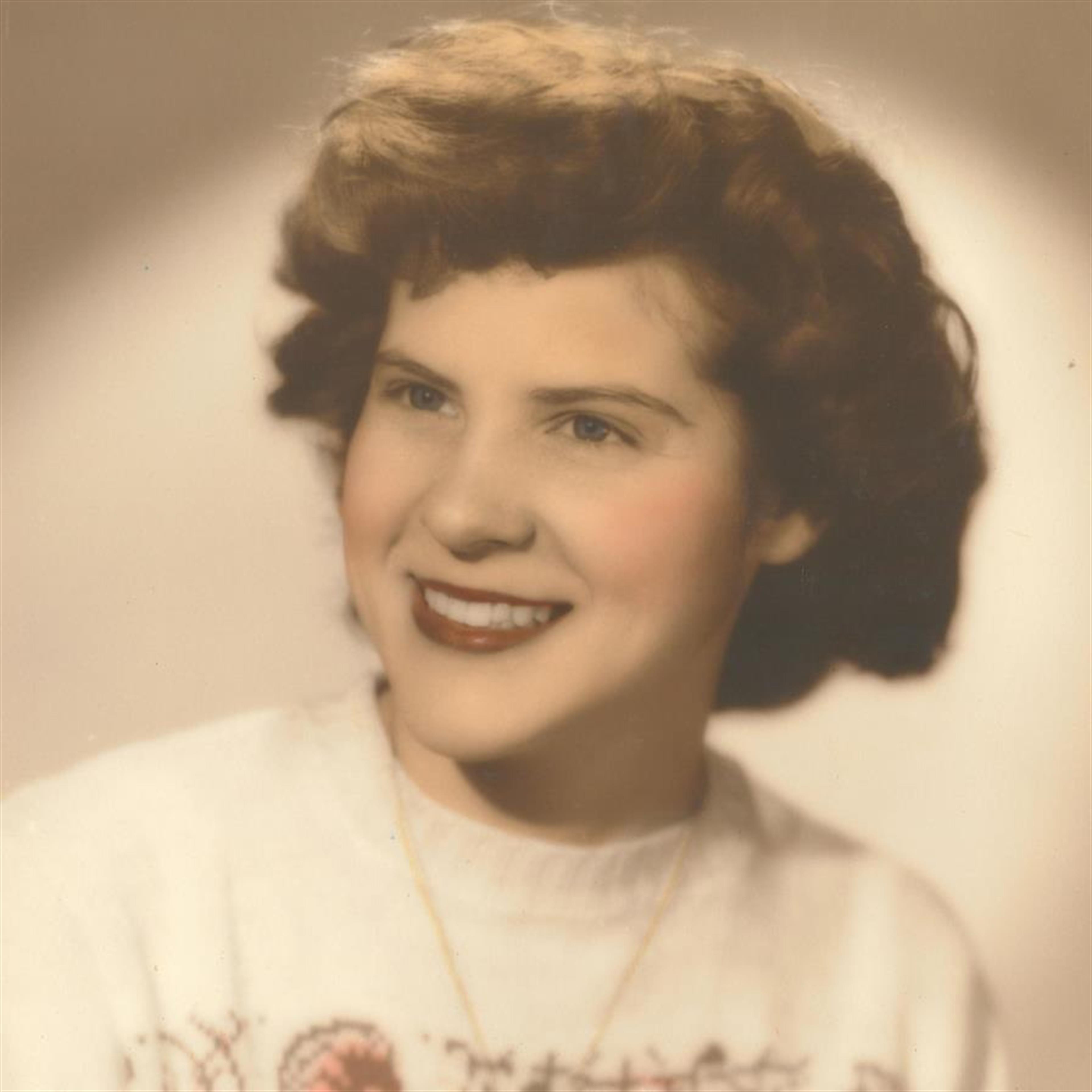 Vicky Perry Ivy