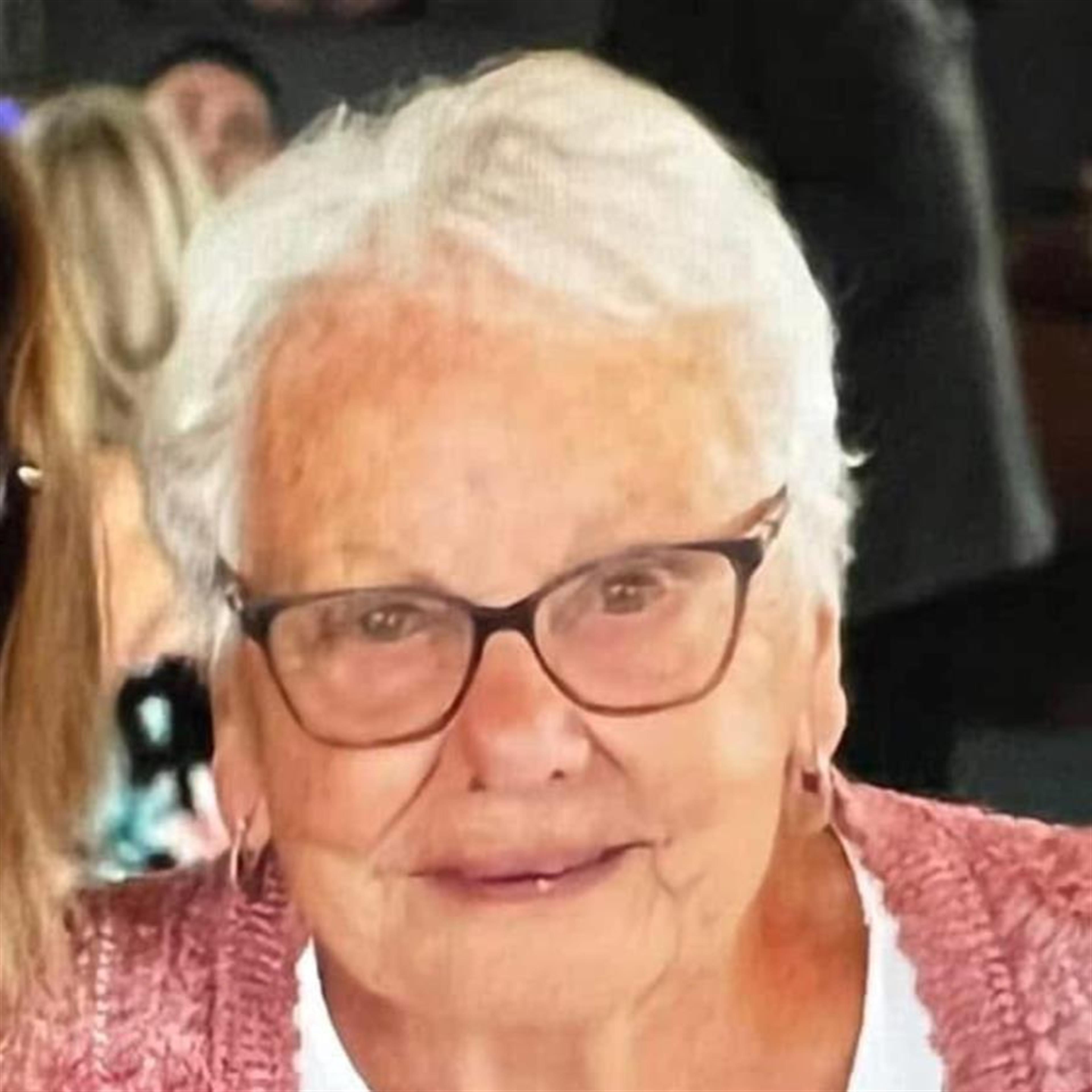 Olga Walz's obituary picture