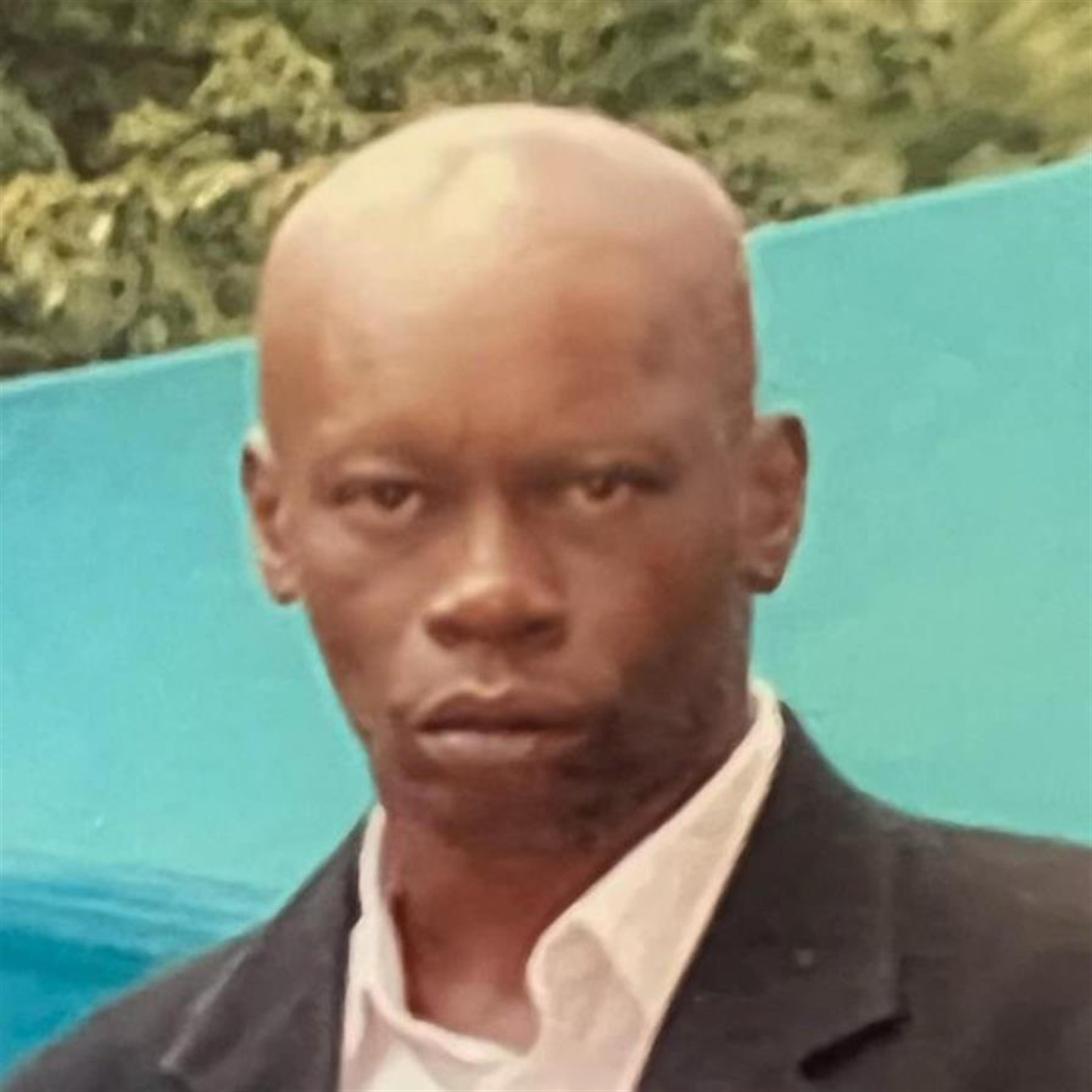 Fredrick Lewis Favors Sr.