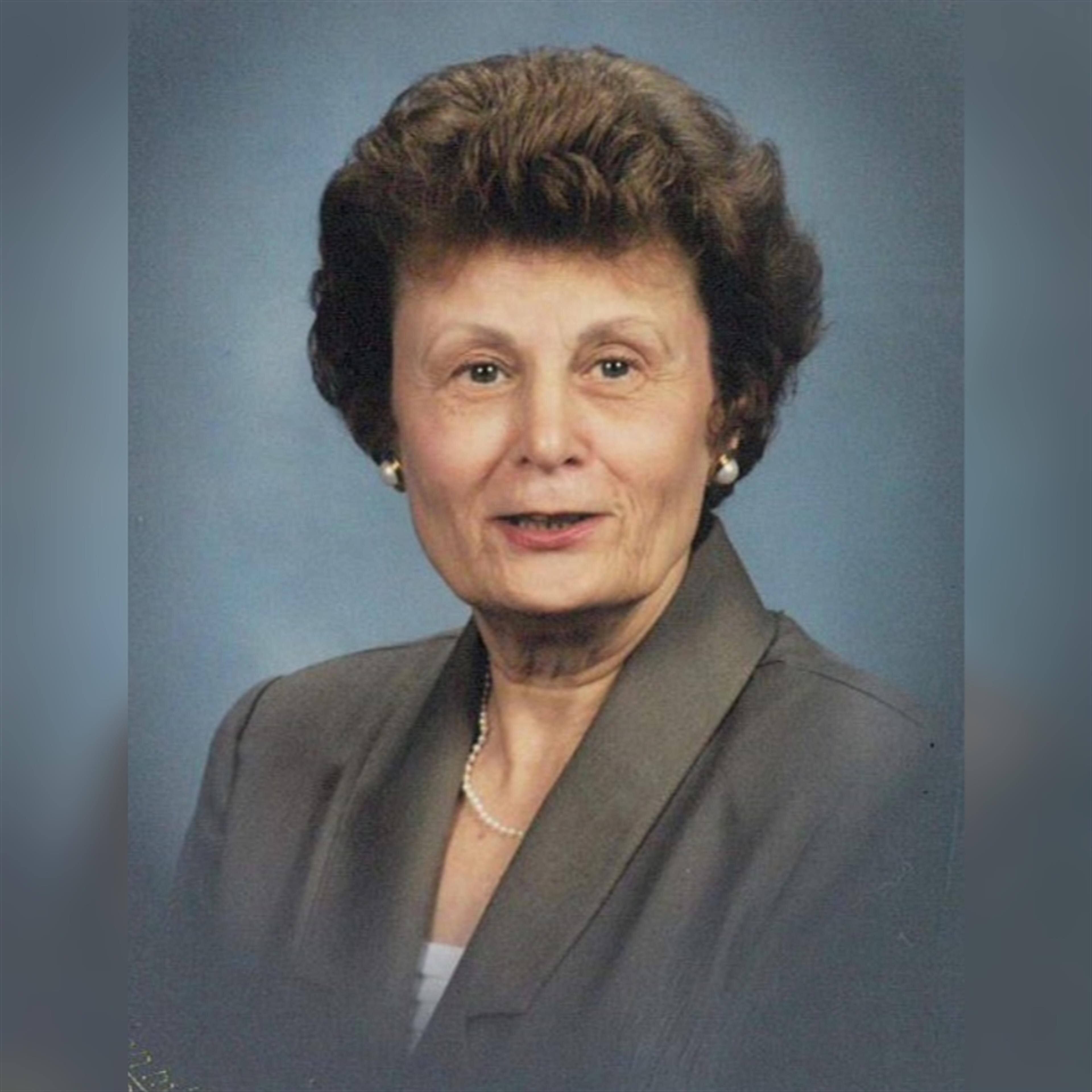 Evelyn Grace Nix