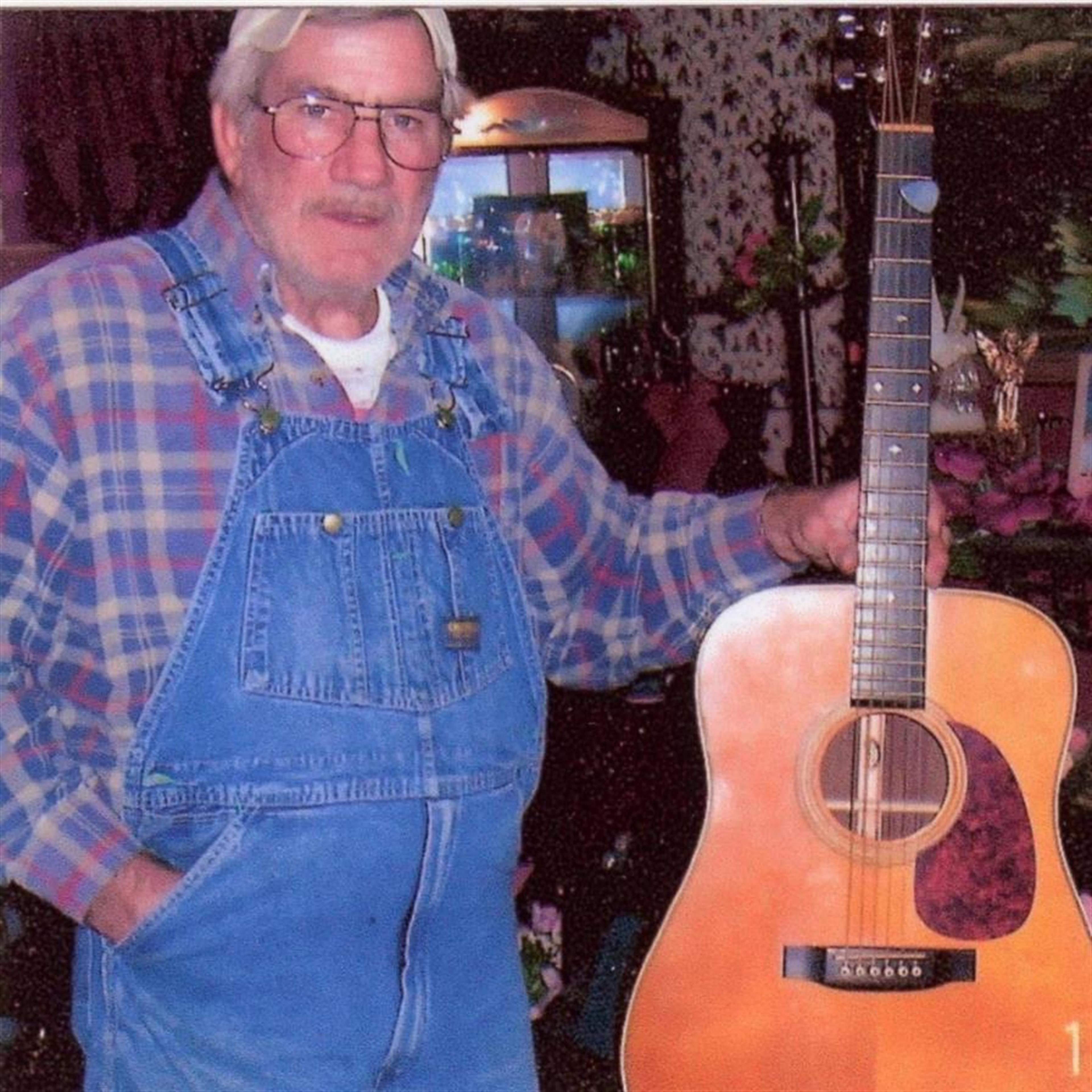 Paul L Burgess' obituary picture