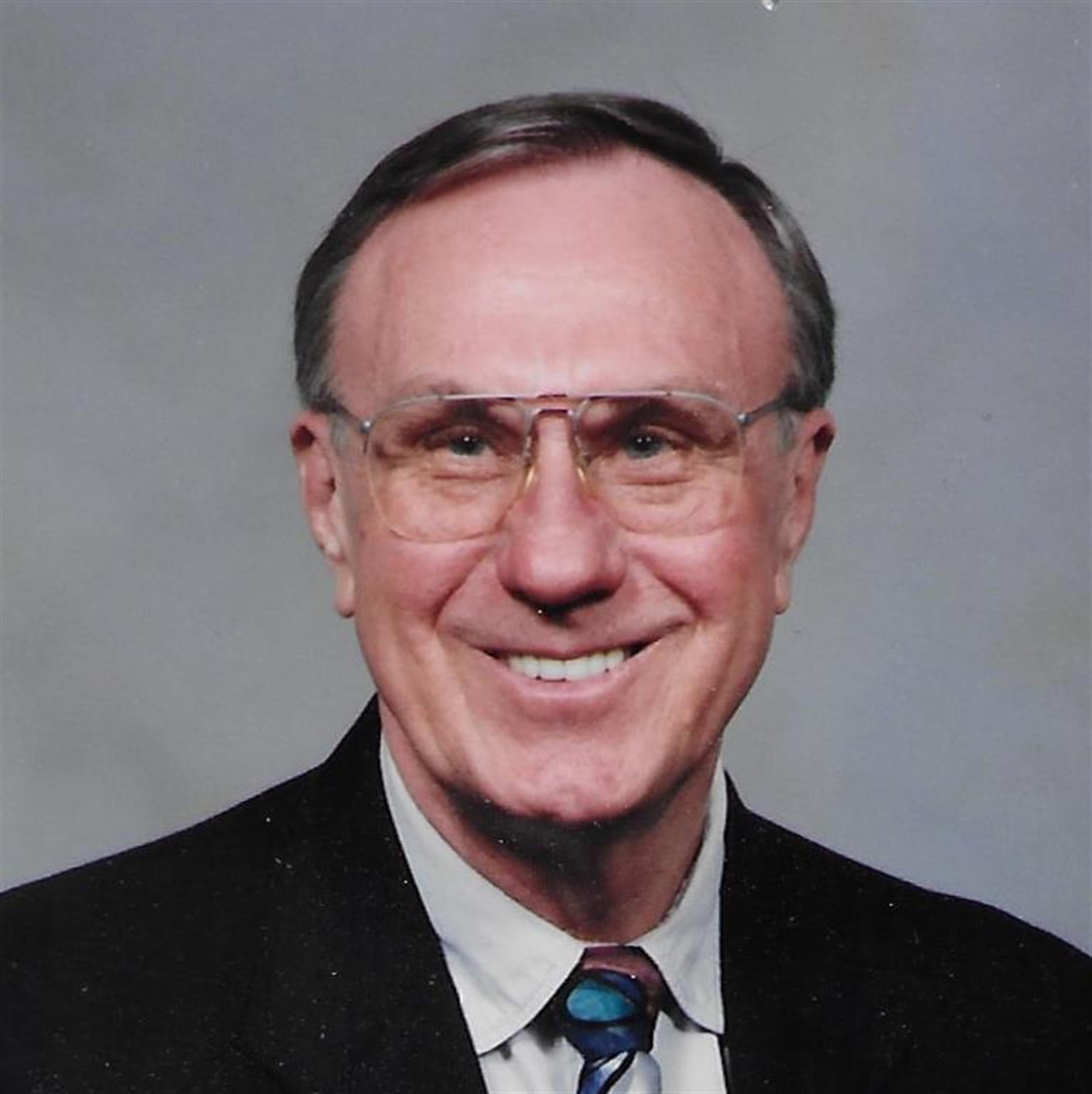 Gayle Lee Edmondson's obituary picture