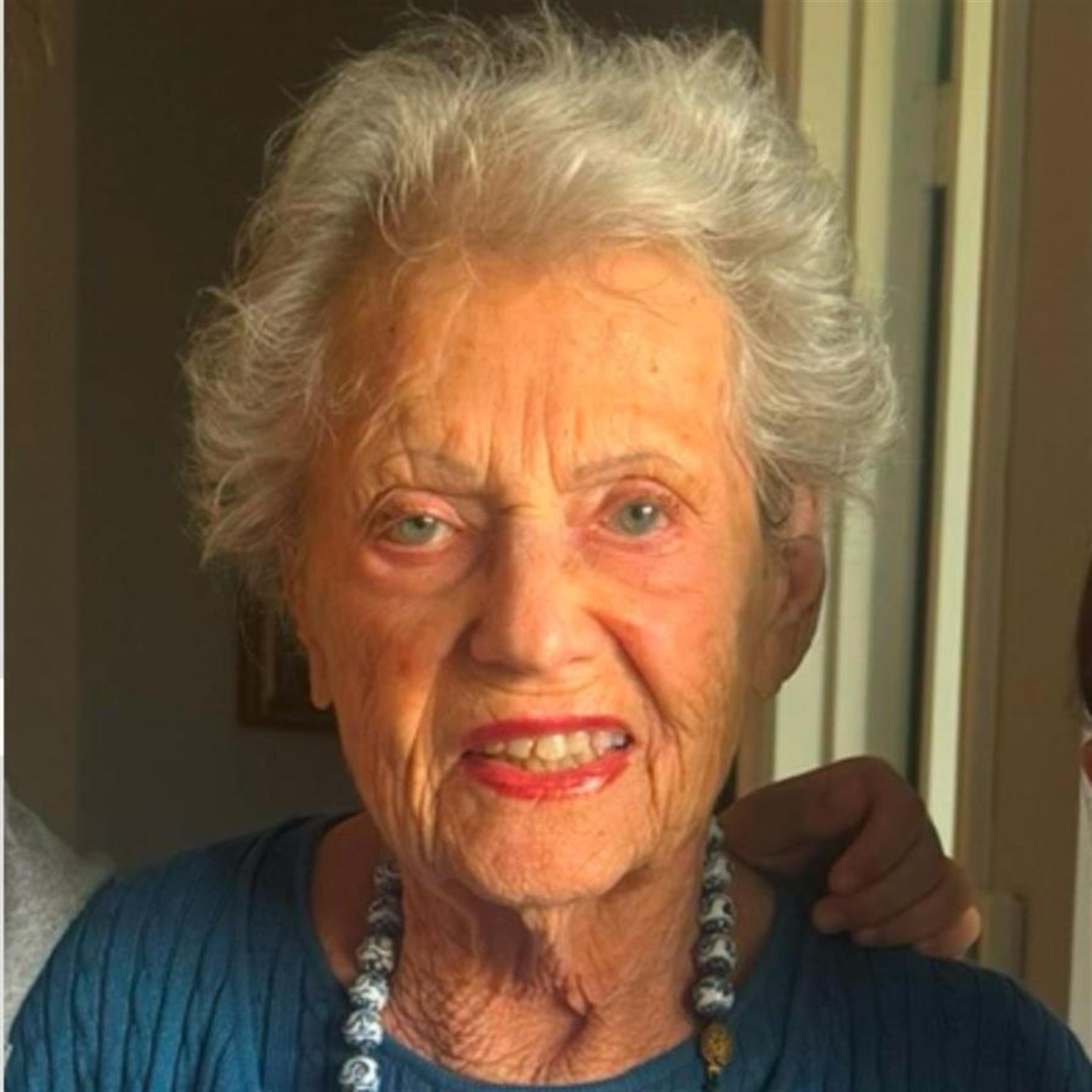 Roslyn Kornreich Lazar