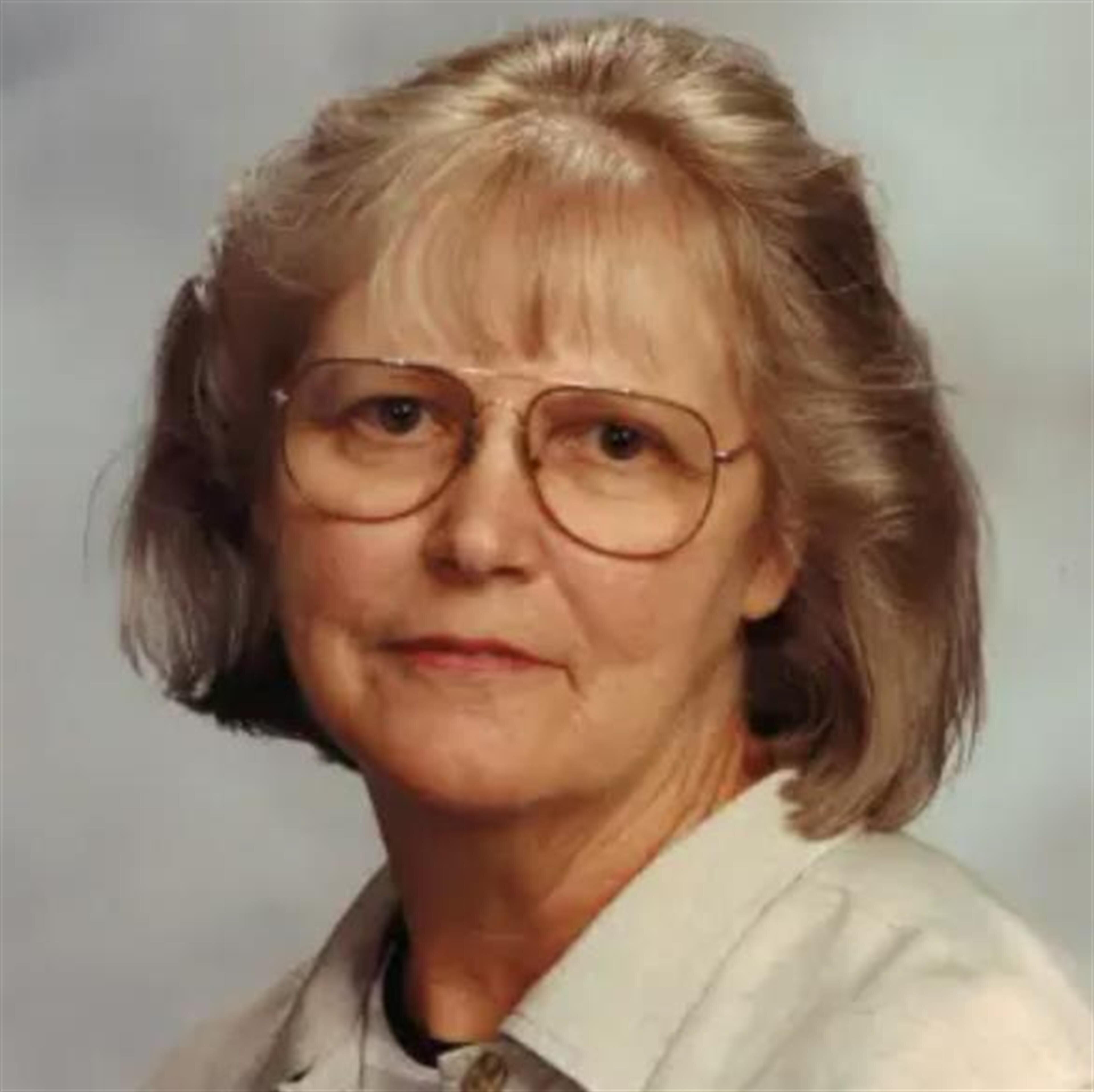 Theresa Neff Alvarez