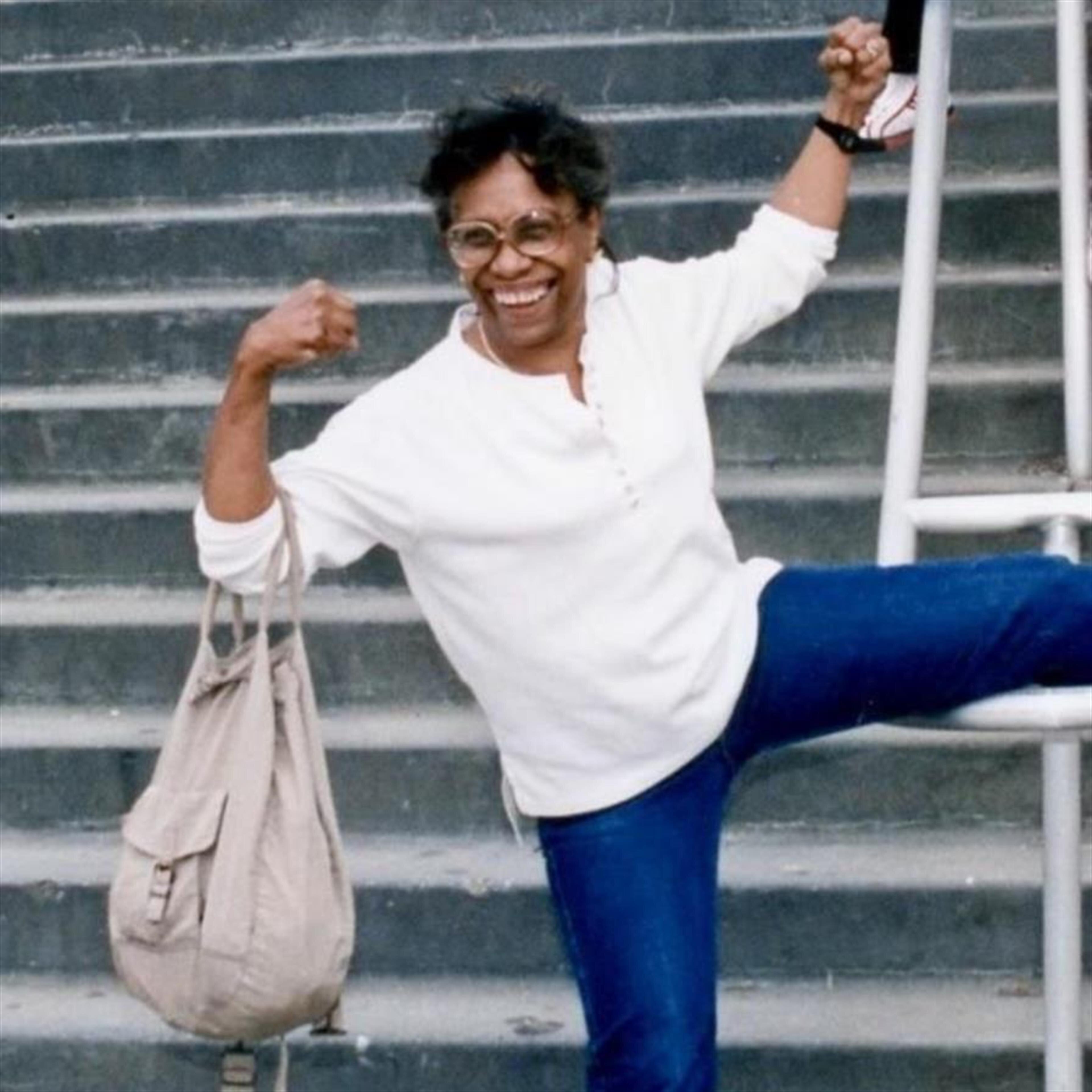 Romona Davis